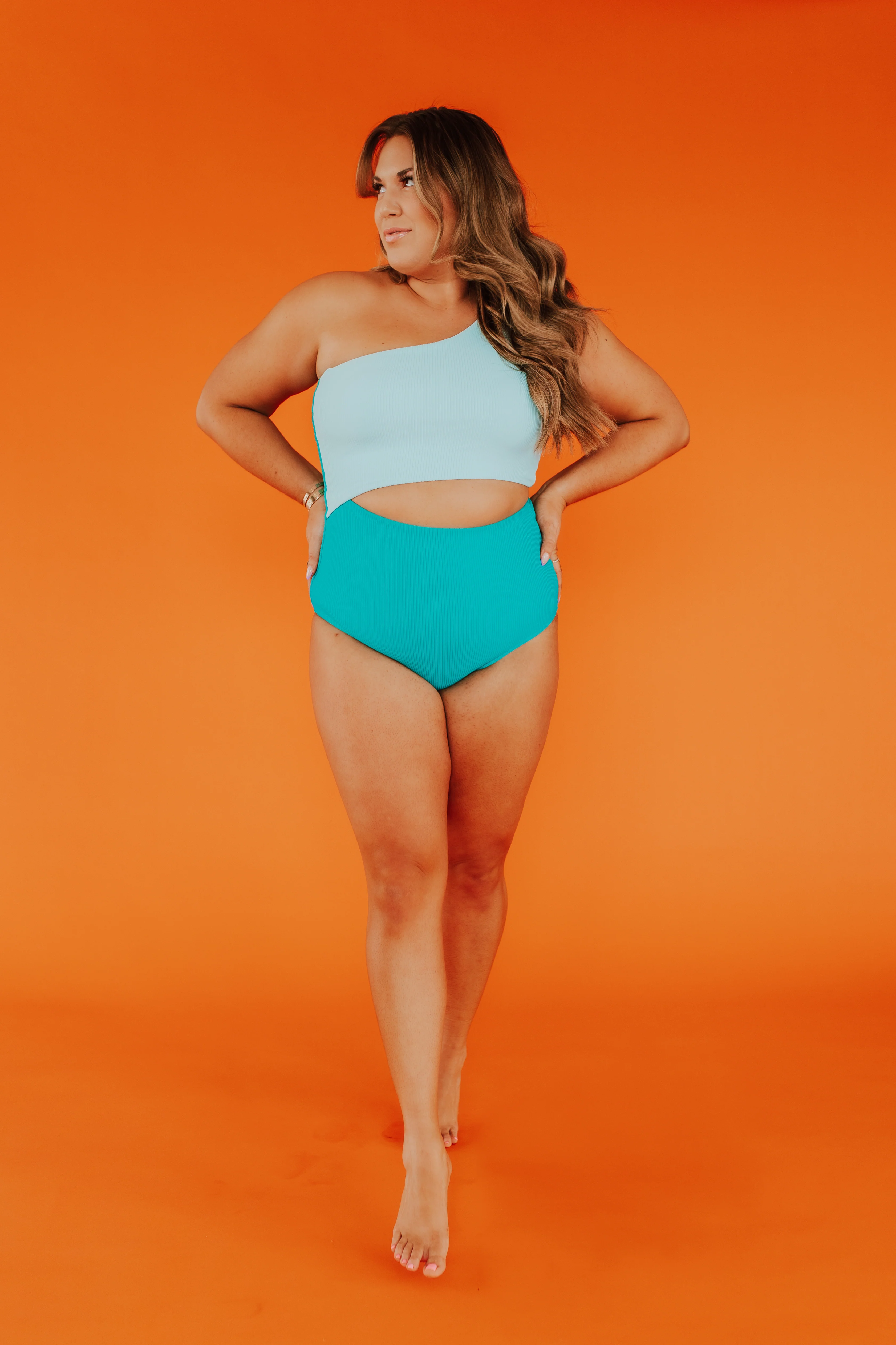 CANCUN CUT OUT IN JADE COLOR BLOCK BY PINK DESERT - Image 16