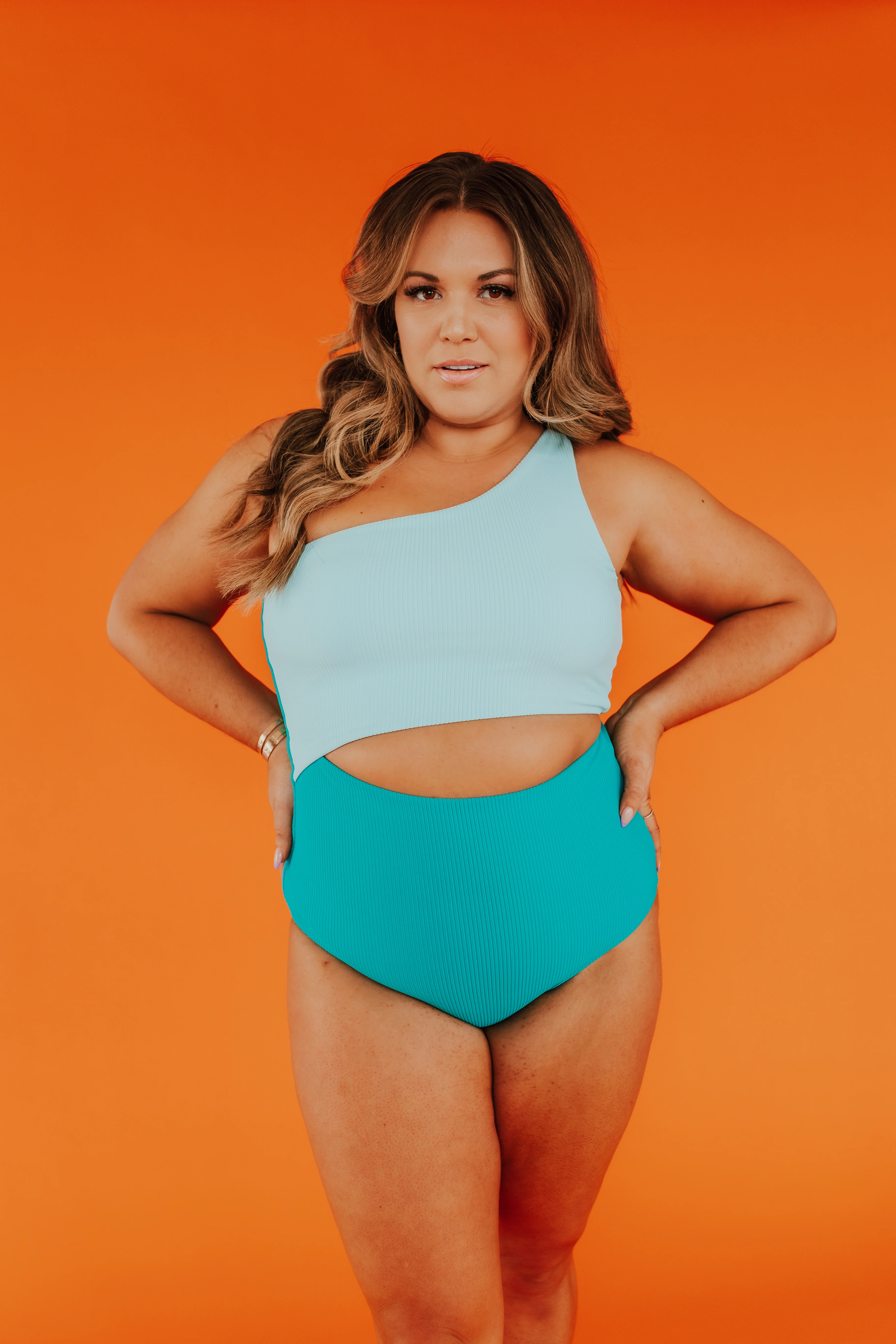 CANCUN CUT OUT IN JADE COLOR BLOCK BY PINK DESERT - Image 7