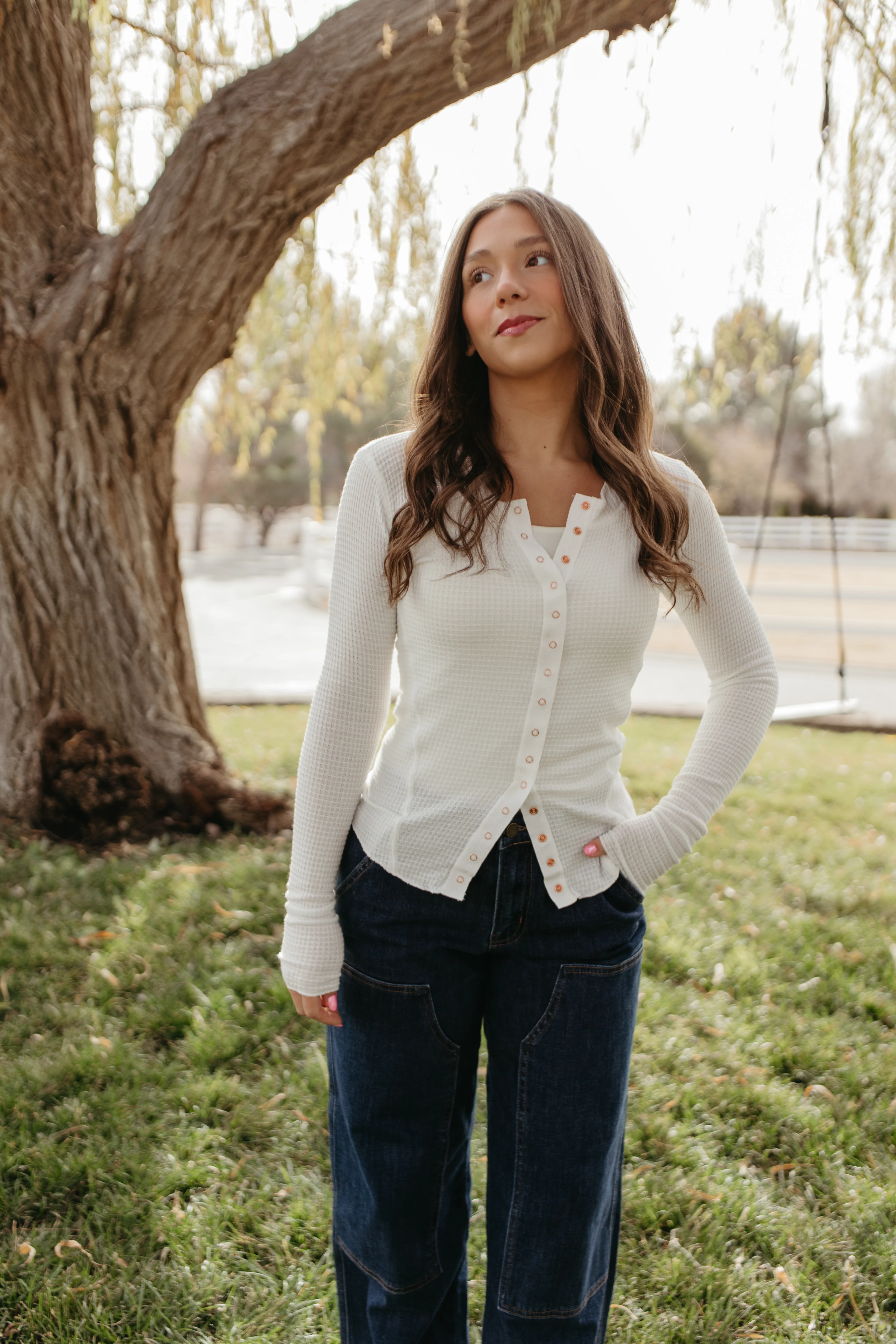 FREE PEOPLE GOING PLACES CARDI IN IVORY - Image 4