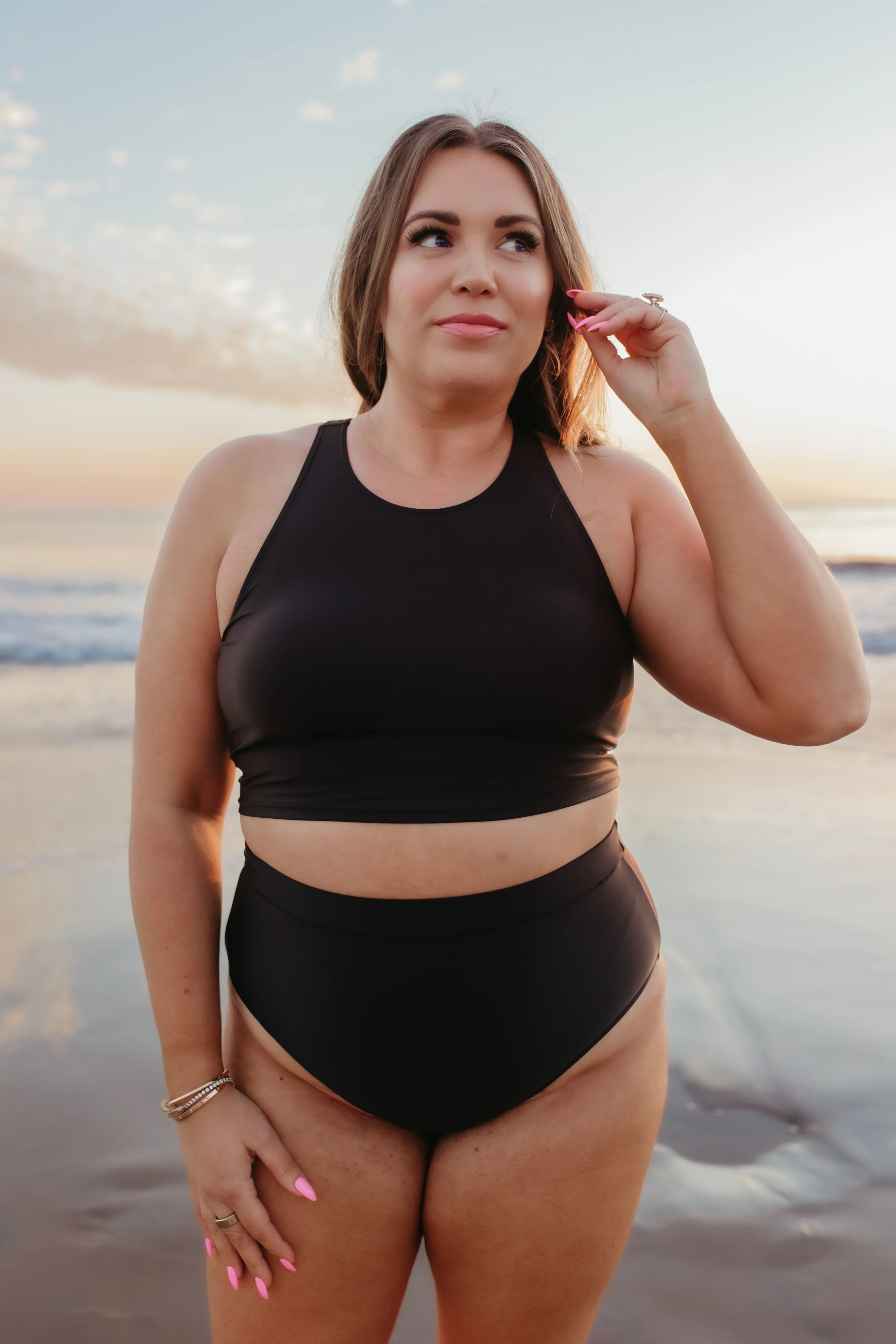 HIGH TIDE RACERBACK SWIM TOP IN BLACK BY PINK DESERT - Image 3