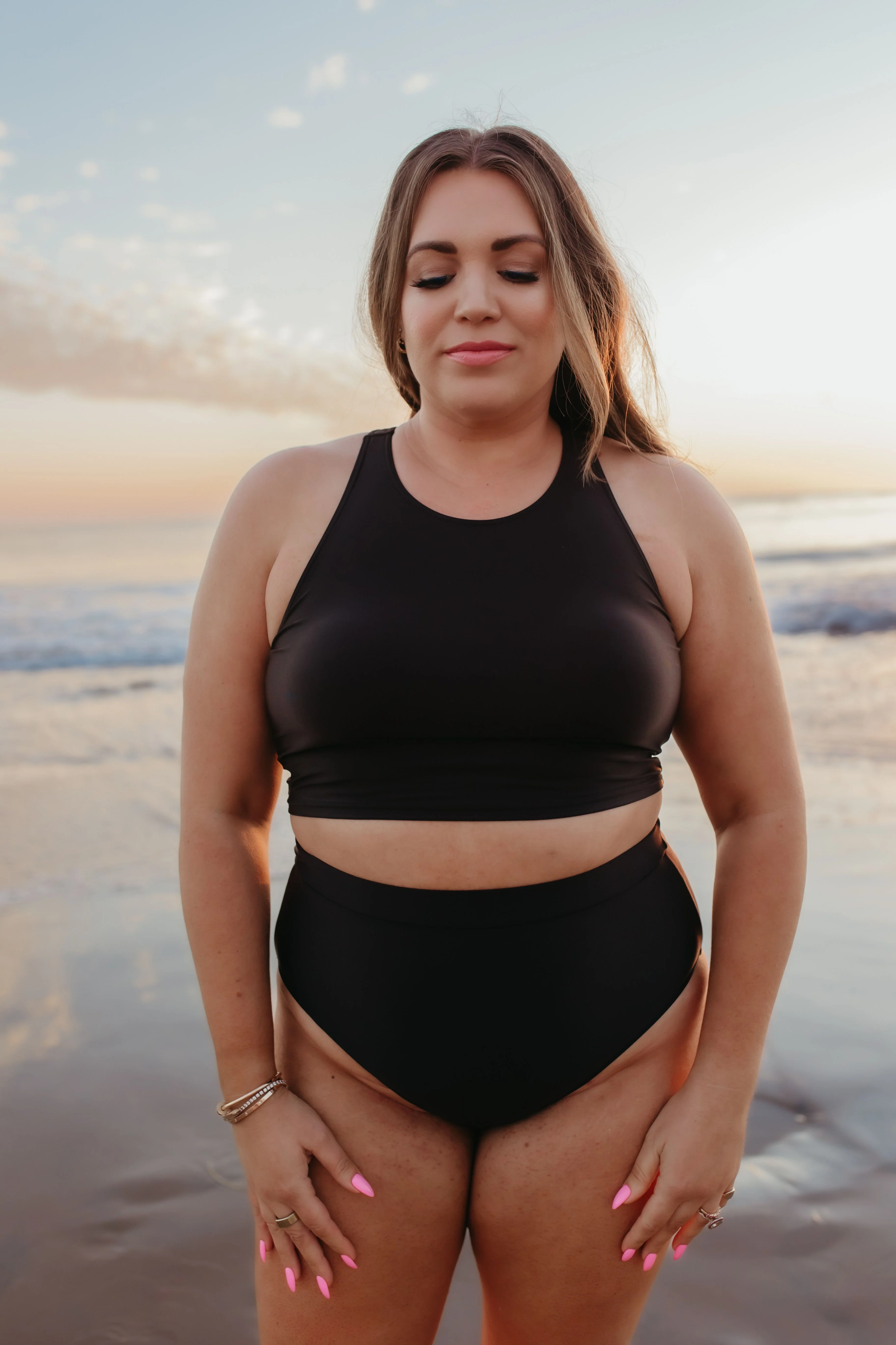HIGH TIDE RACERBACK SWIM TOP IN BLACK BY PINK DESERT - Image 8