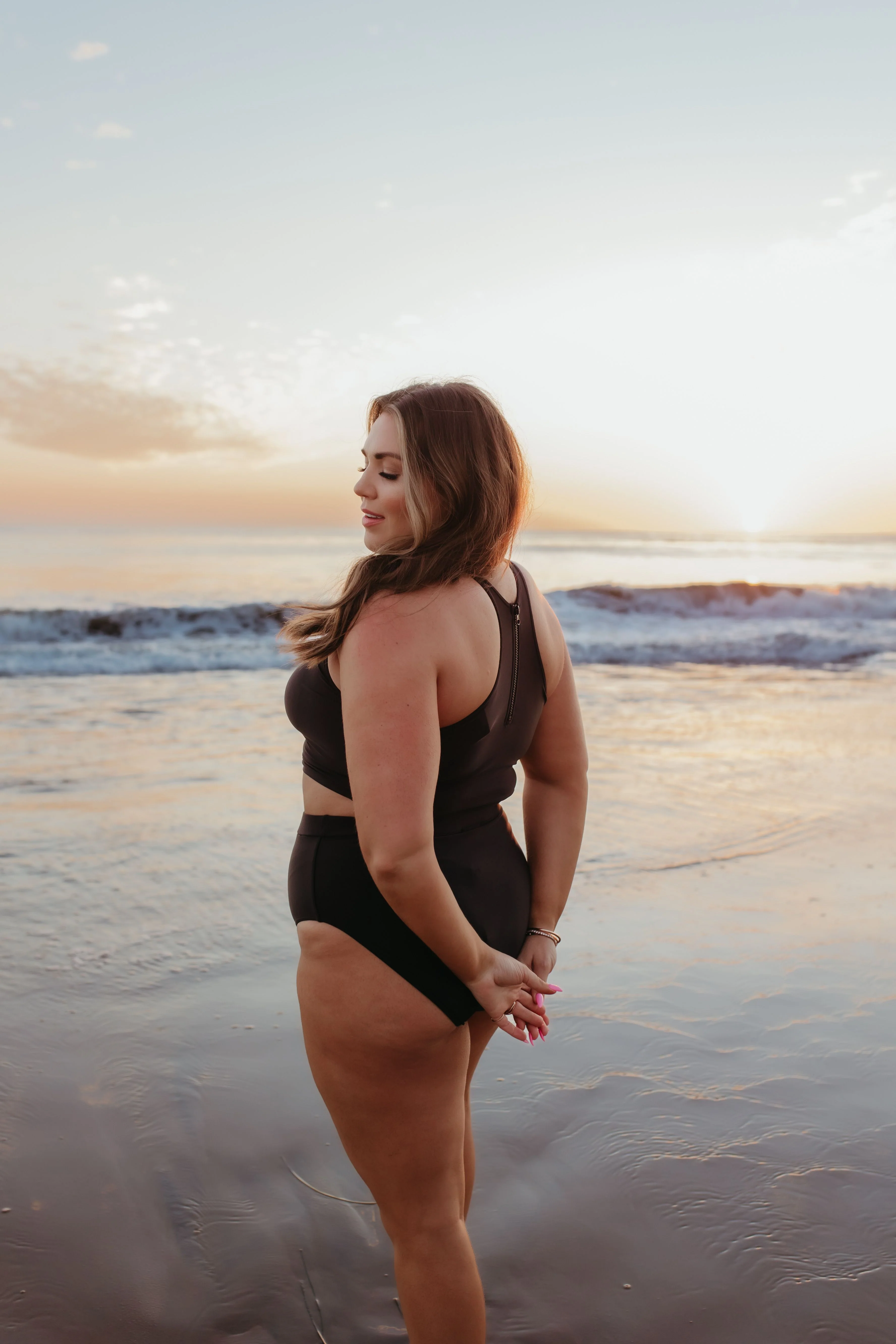 HIGH TIDE SWIM BOTTOM IN BLACK BY PINK DESERT - Image 6