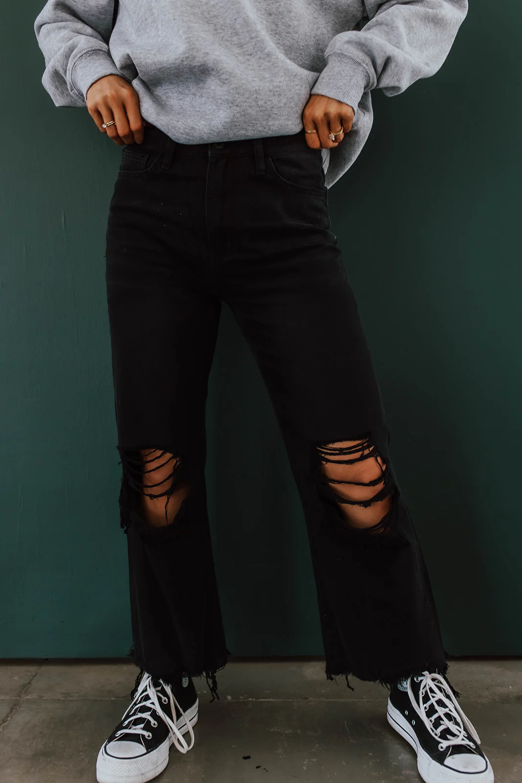 THE 90'S FLARE JEANS IN BLACK BY VERVET - Image 8