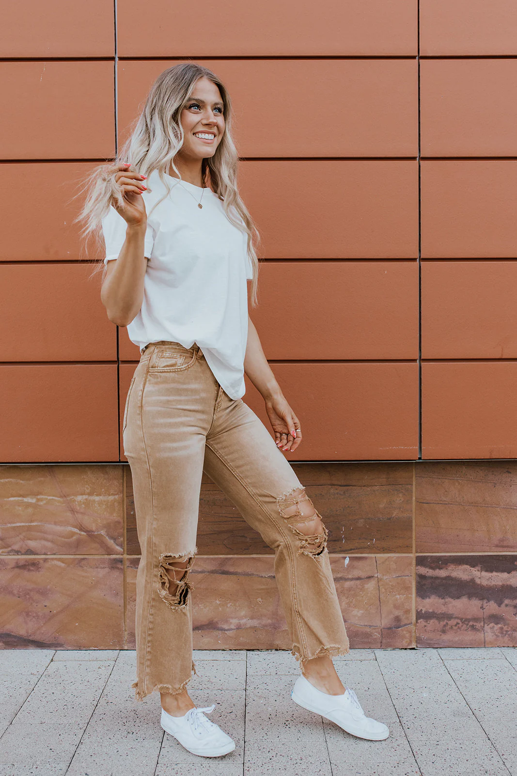 THE 90'S FLARE JEANS IN DISTRESSED COPPER BY VERVET - Image 11