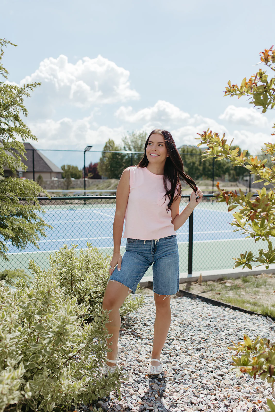 THE ADALYNN HIGH RISE WAIST TIE DENIM SHORTS - Image 4