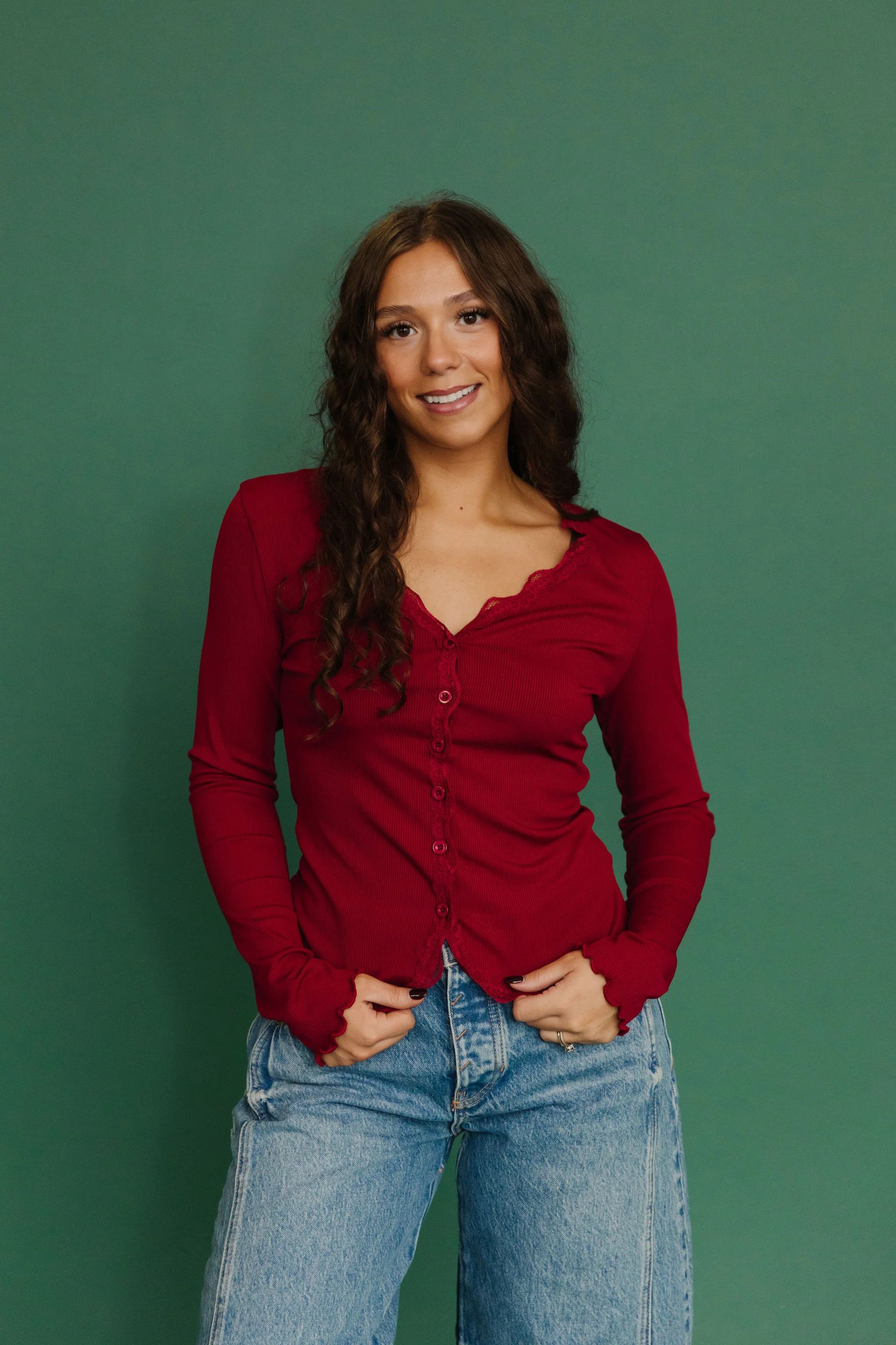 THE ALAINA LACE TRIM BUTTON DOWN IN RED - Image 6