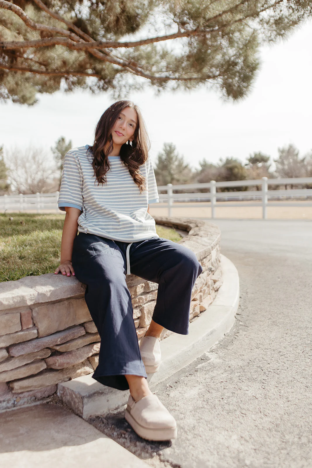 THE ALDEN STRIPED TOP IN SKY BLUE - Image 5