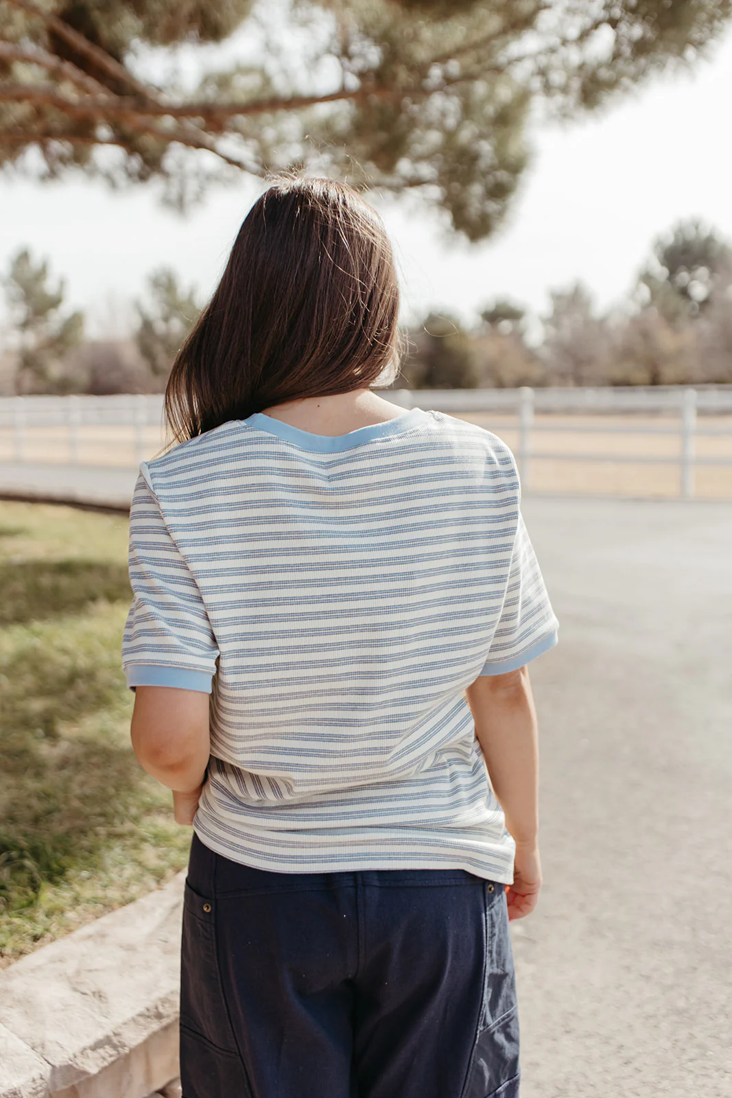 THE ALDEN STRIPED TOP IN SKY BLUE - Image 8