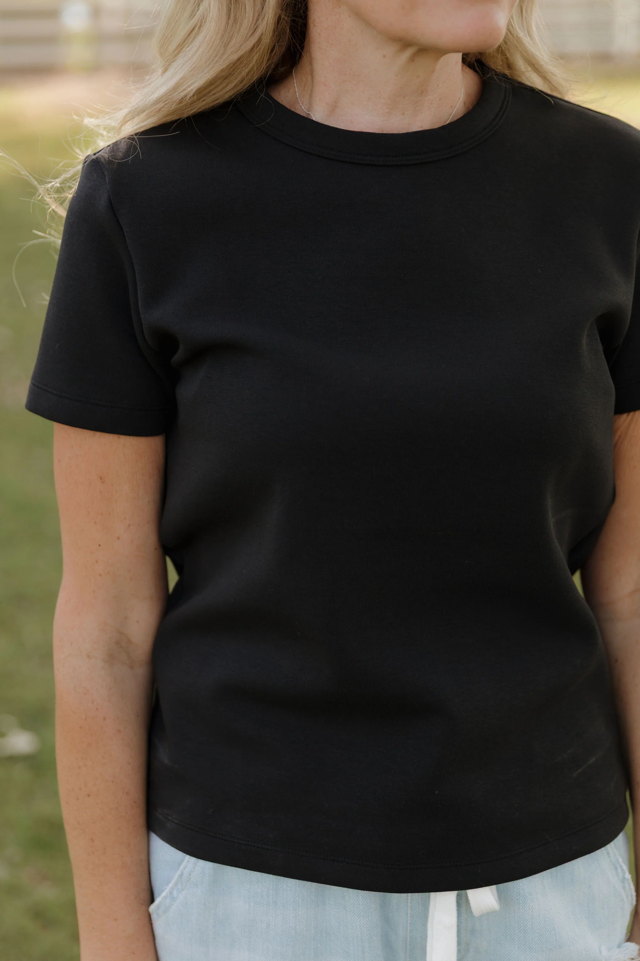 THE ALLI KNIT JERSEY TOP IN BLACK - Image 5