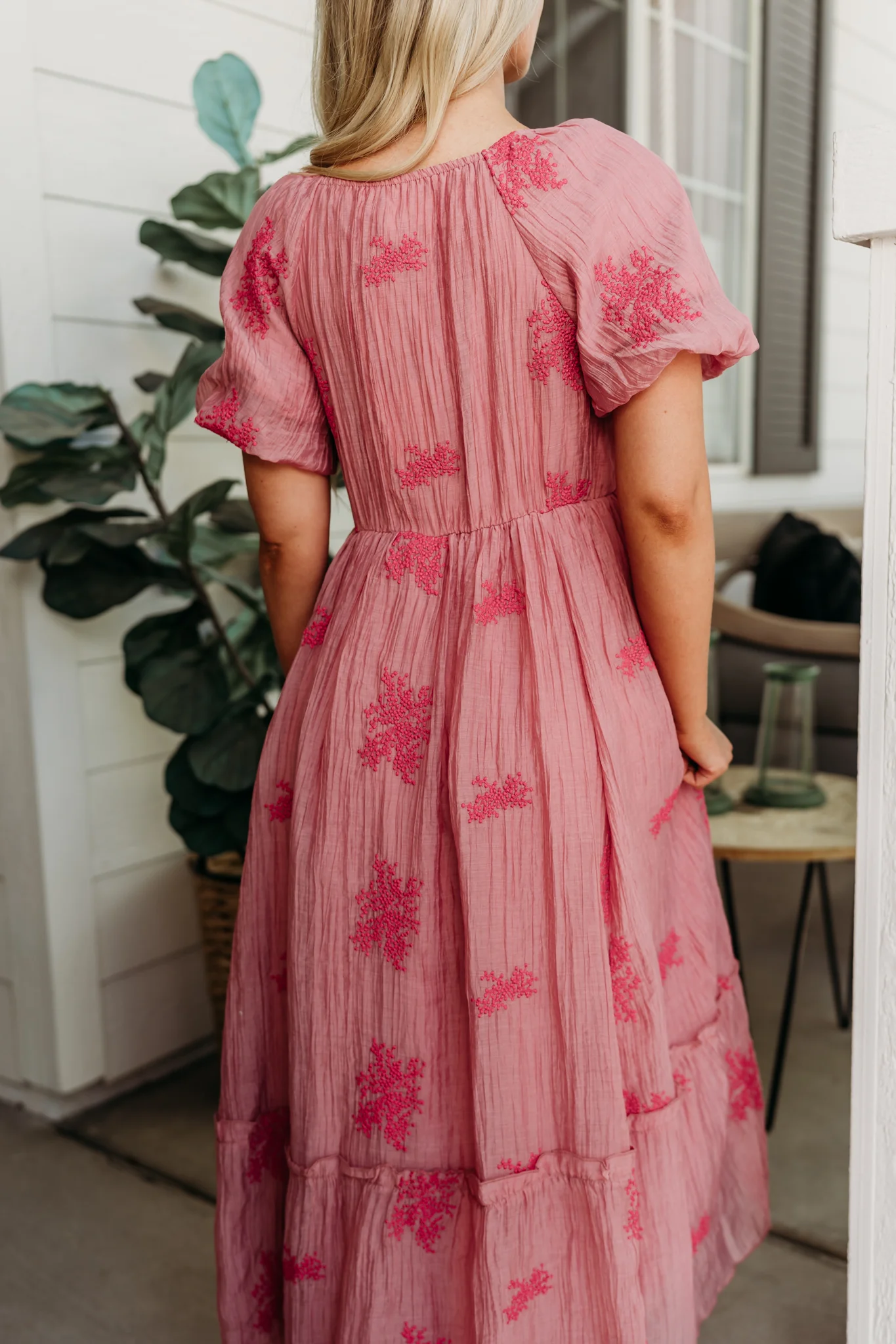 THE AMANDA EMBROIDERED BUBBLE SLEEVE DRESS IN MAUVE - Image 5
