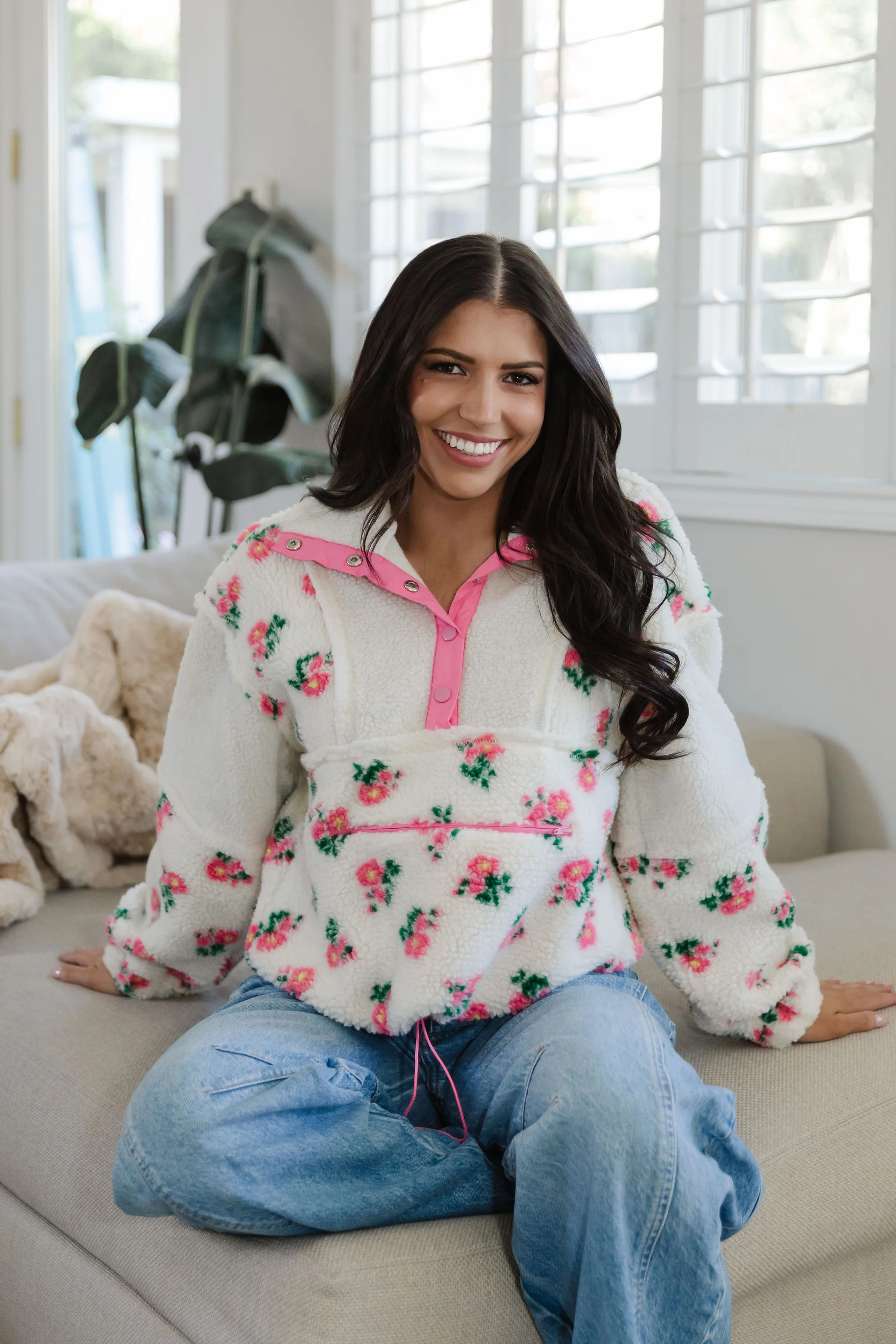 THE AMELIA PINK FLORAL SHERPA IN CREAM - Image 4