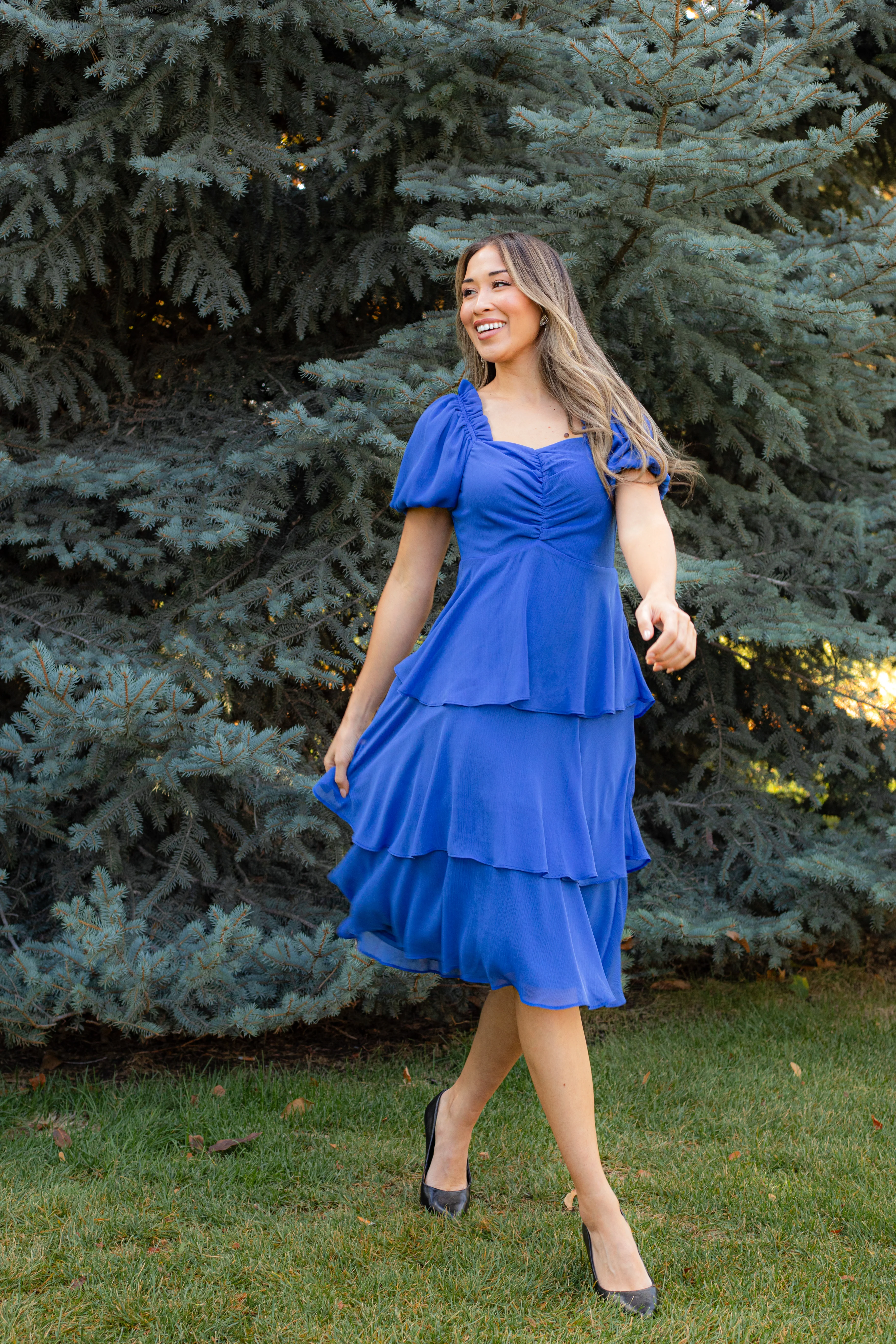 THE ANGEL CHIFFON MIDI DRESS IN ROYAL BLUE BY PINK DESERT - Image 3