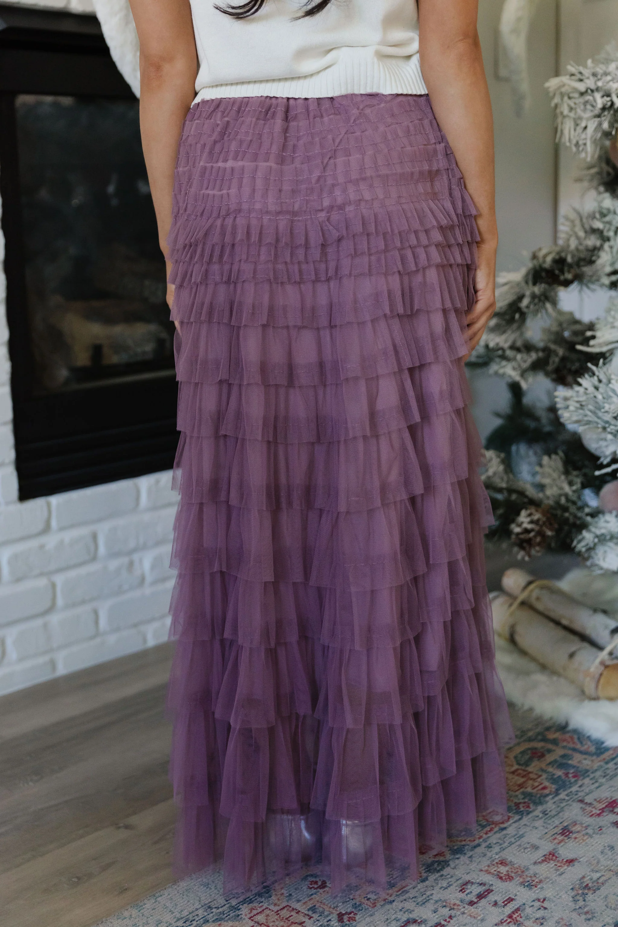 THE ASHLYNN RUFFLE TIERED SKIRT IN MAUVE - Image 5