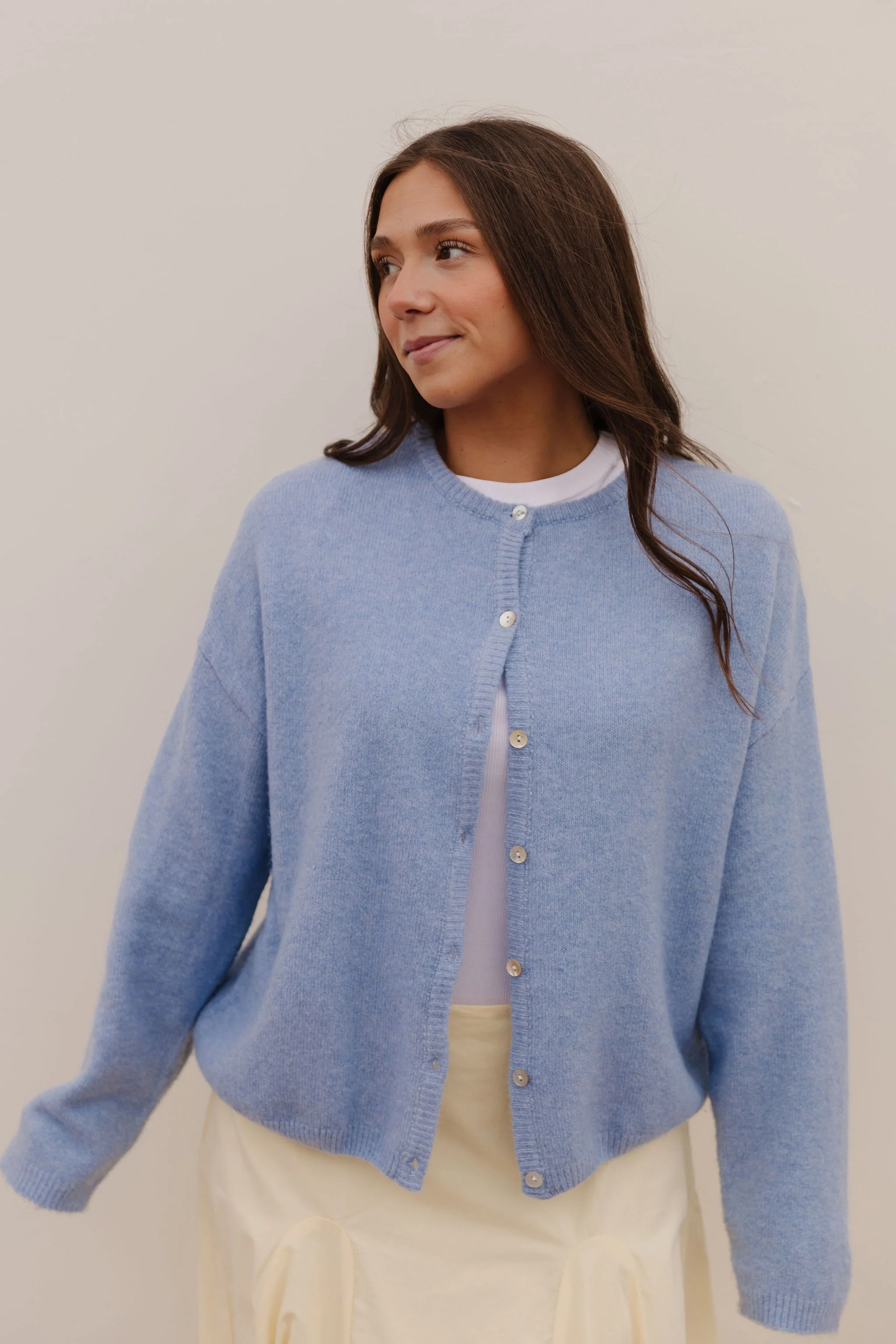 THE AURORA SWEATER CARDIGAN IN SKY BLUE - Image 3