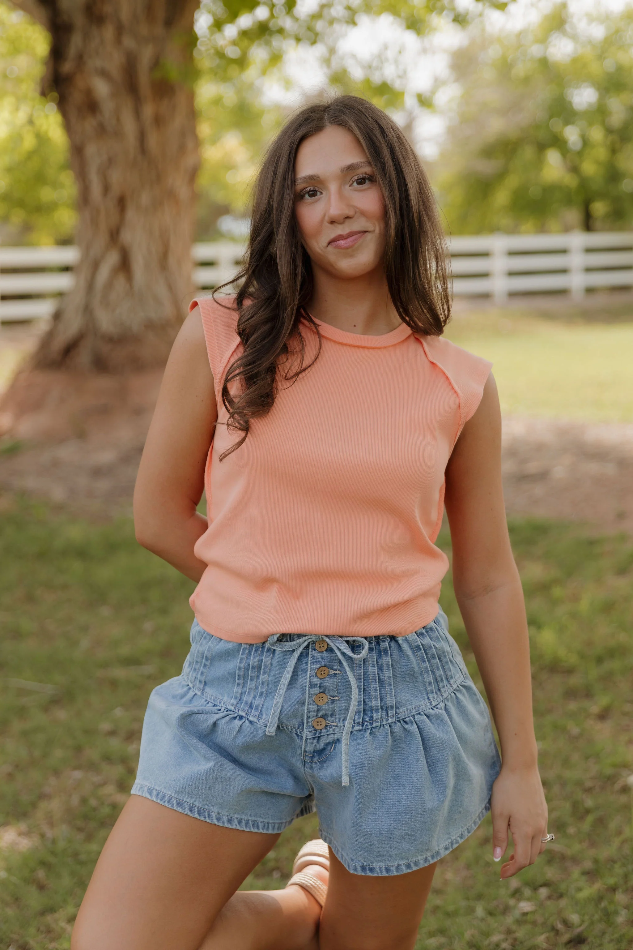THE AUTUMN FLARED DENIM SHORTS - Image 5