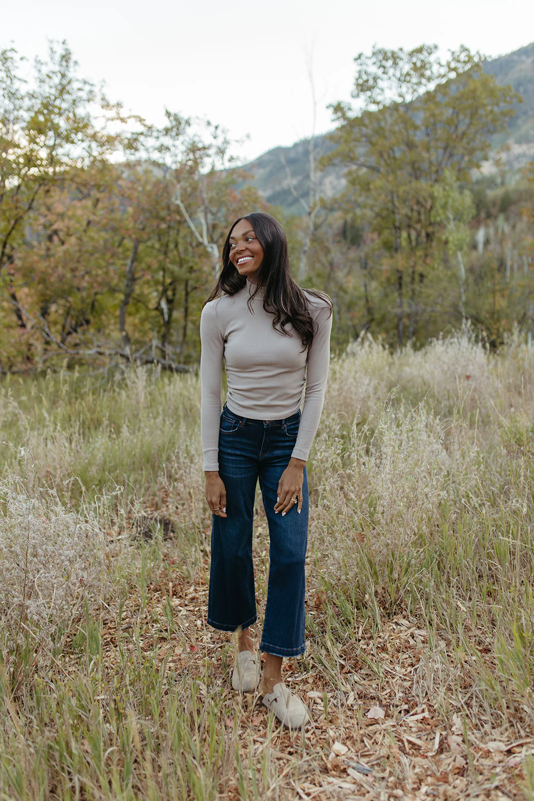 THE BECCA WIDE LEG JEANS IN DARK WASH - Image 6