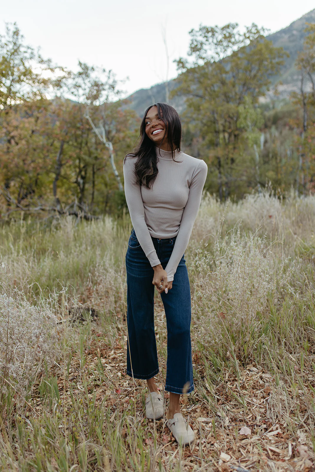 THE BECCA WIDE LEG JEANS IN DARK WASH - Image 8