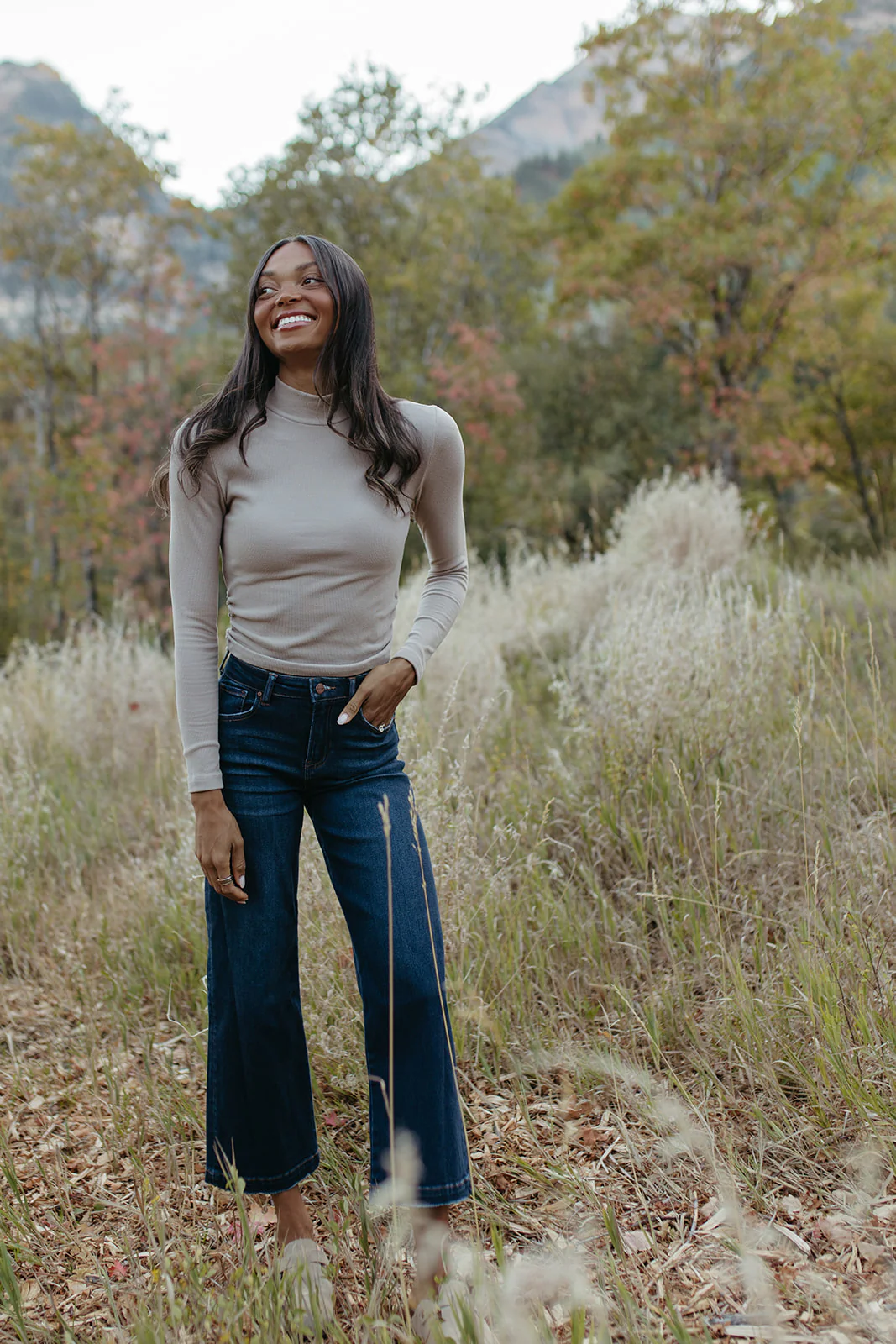 THE BECCA WIDE LEG JEANS IN DARK WASH - Image 9