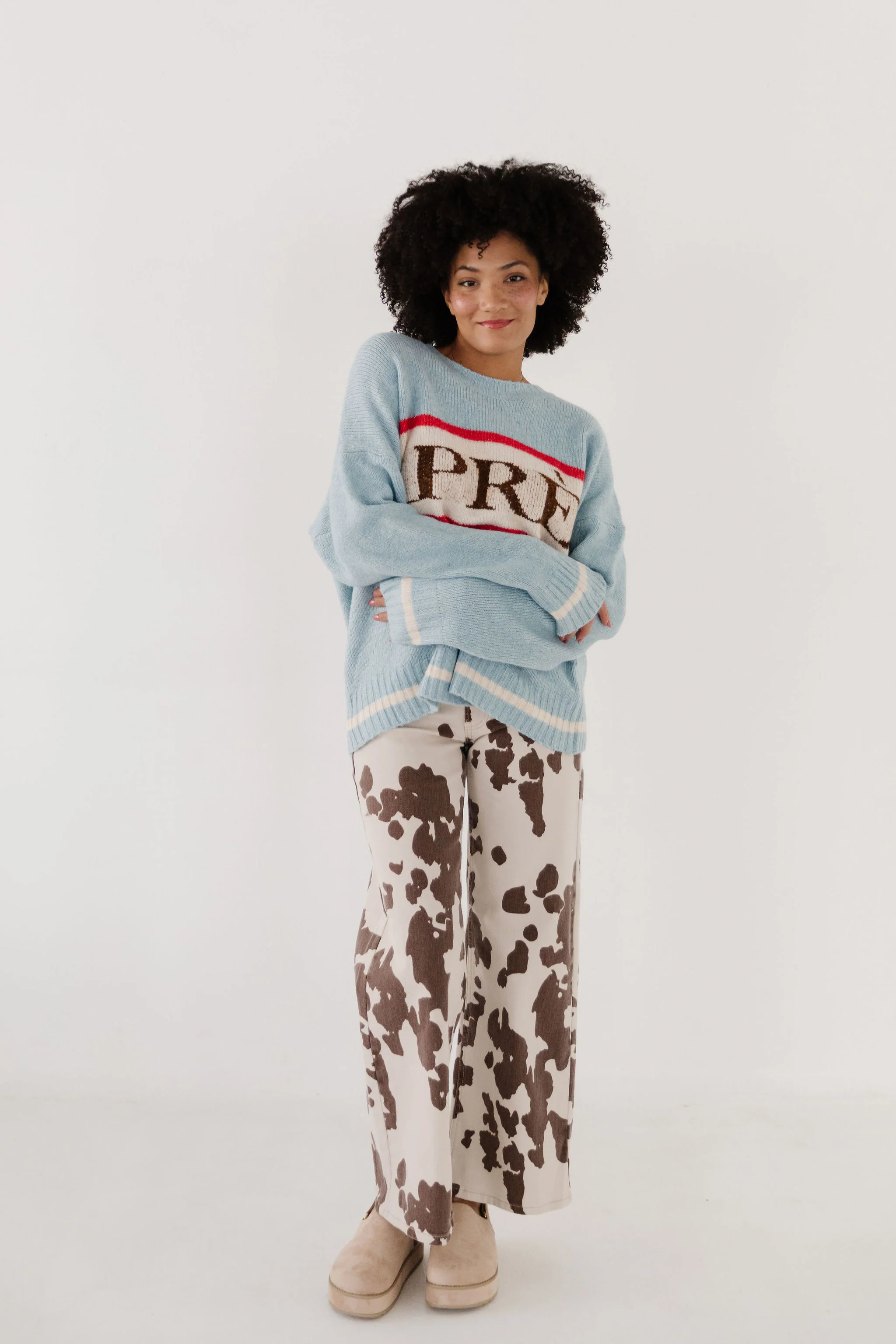 THE BESSIE COW PRINT JEANS IN CREAM - Image 4