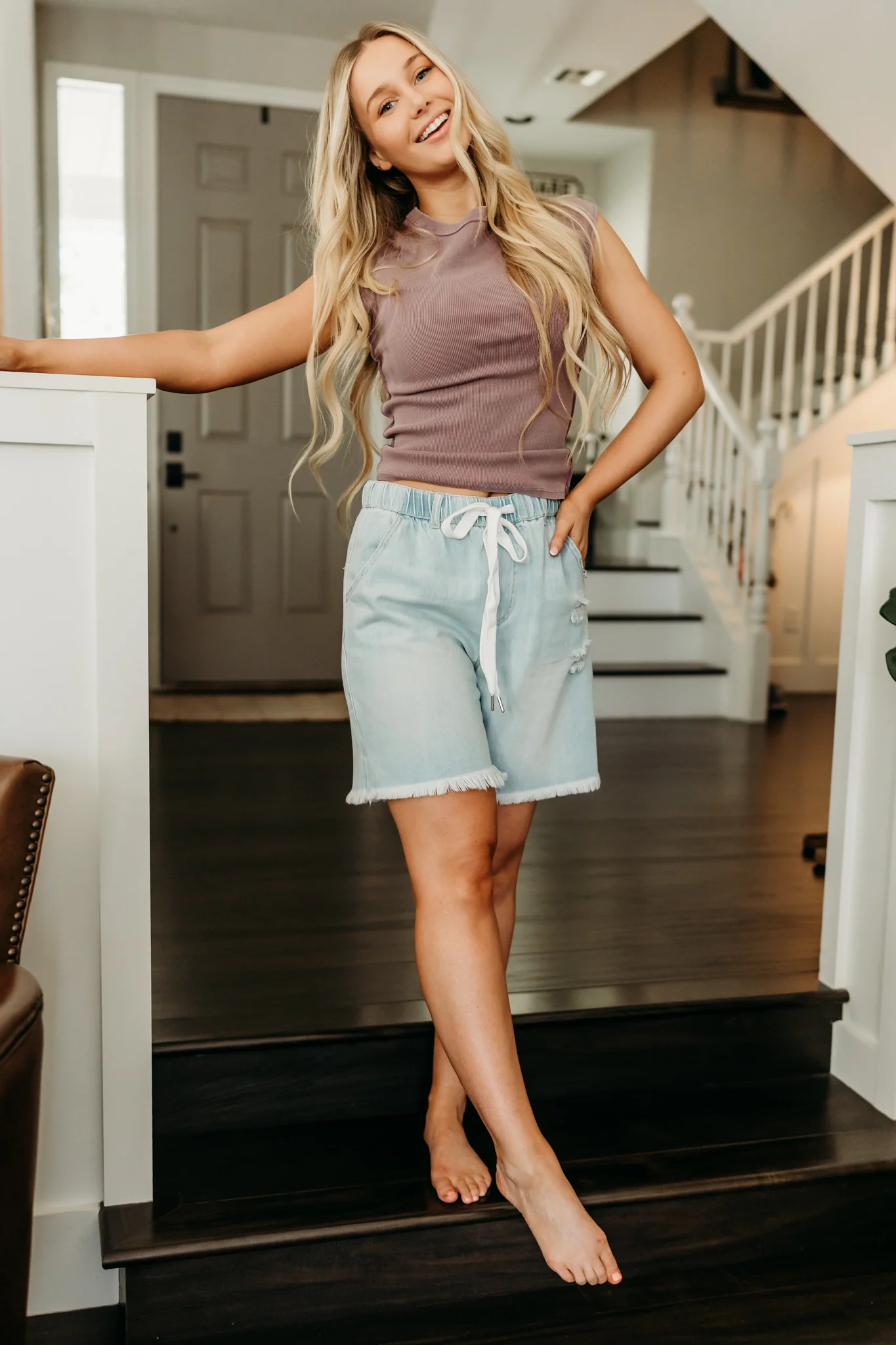 THE BLAKELY HIGH RISE BOYFRIEND SHORTS IN LIGHT DENIM - Image 7