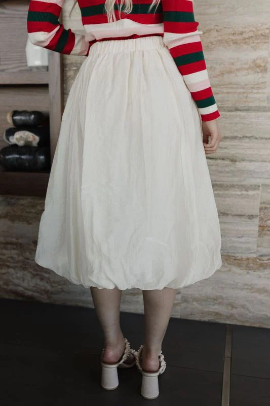 THE BONNIE CRINKLE BUBBLE MIDI SKIRT IN CREAM - Image 8