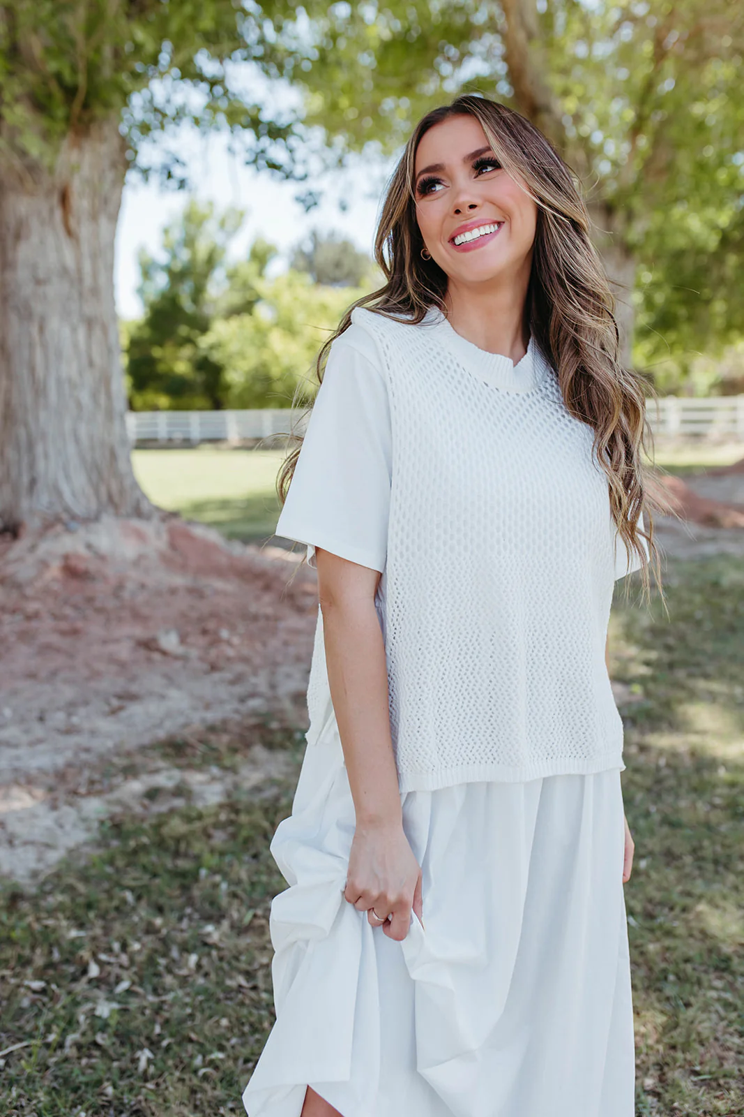 THE BOWYN MIDI DRESS IN COTTON WHITE - Image 4