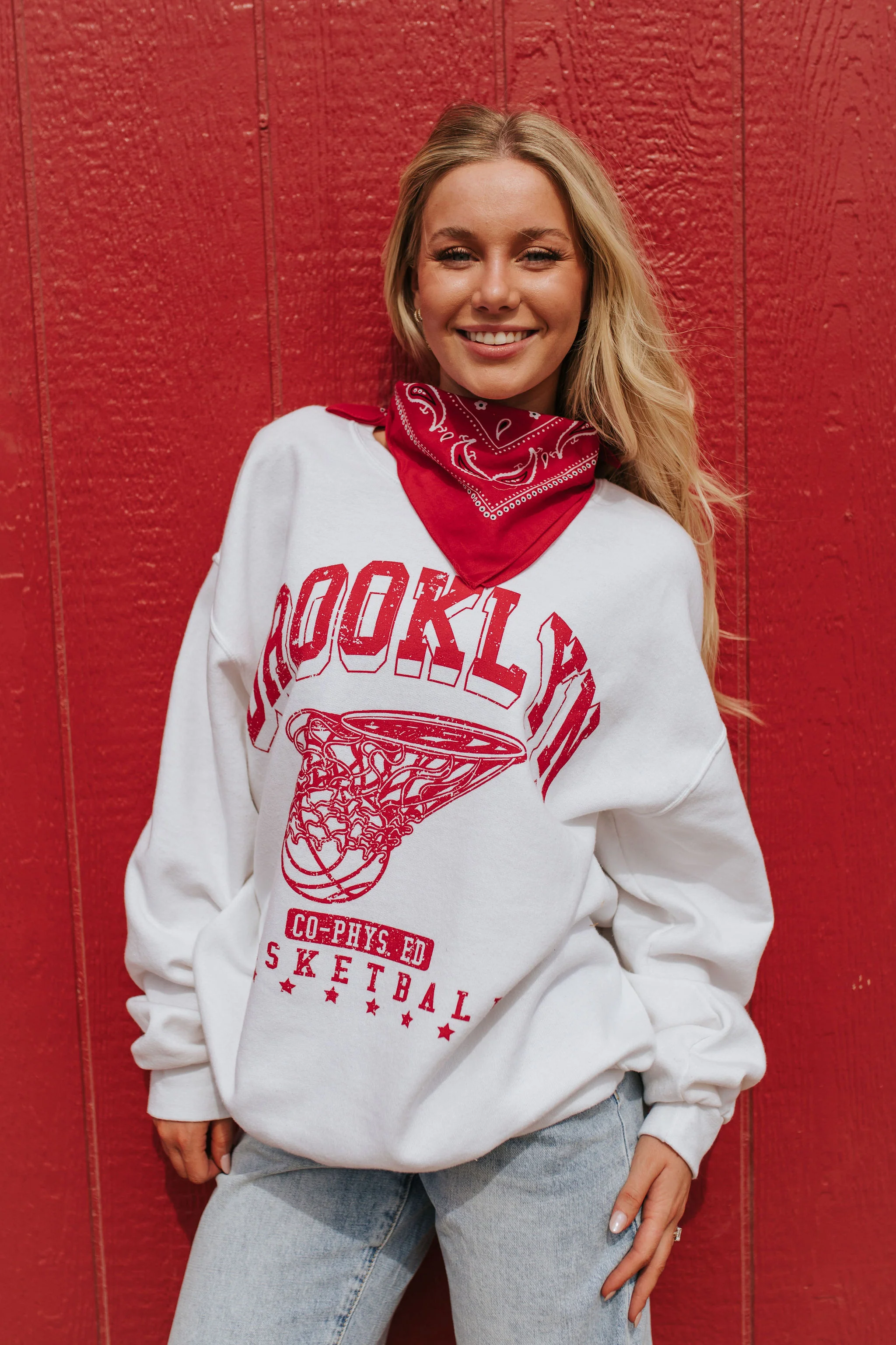 THE BROOKLYN BASKETBALL PULLOVER IN WHITE - Image 6