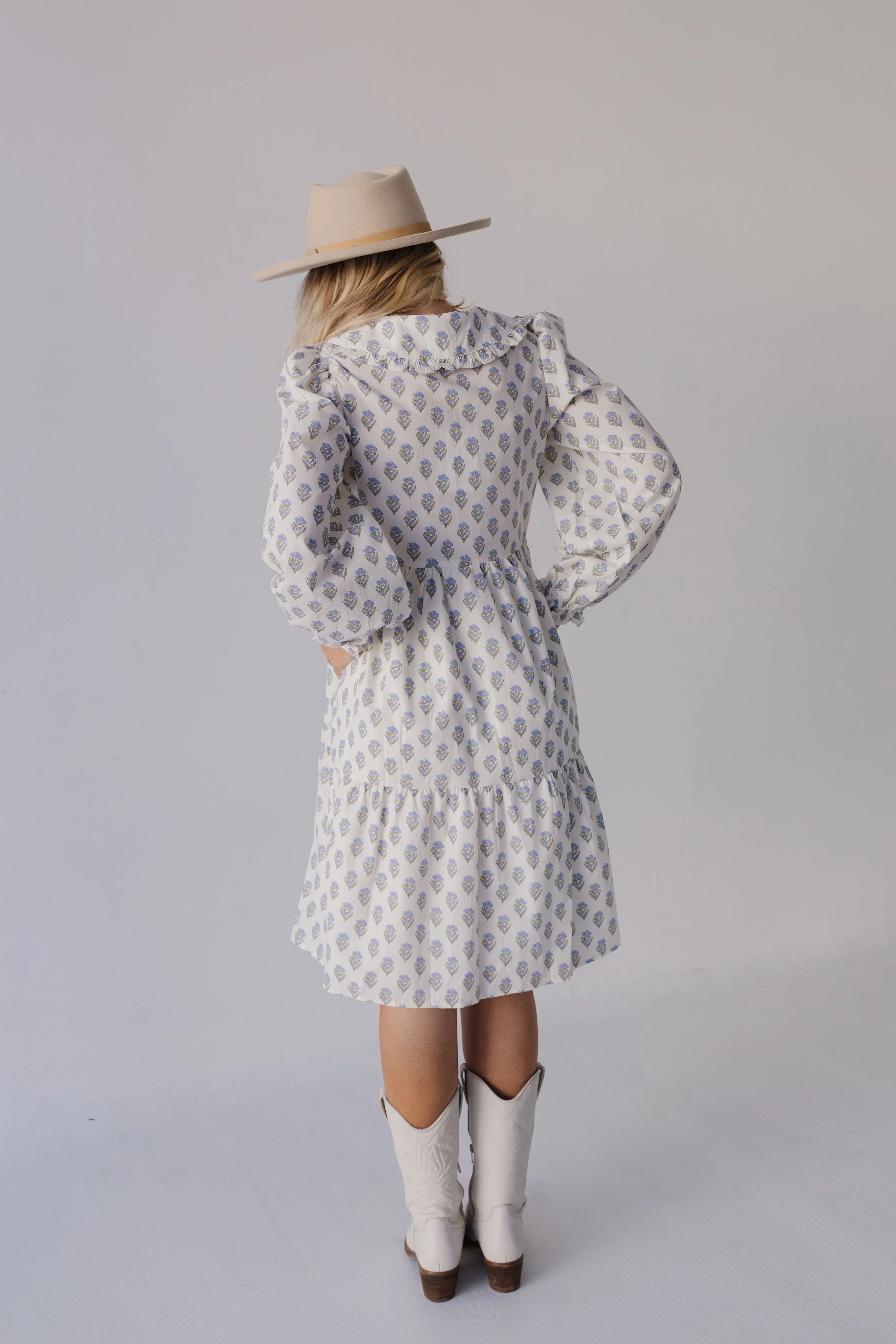 THE BROOKS FLORAL MIDI DRESS IN BLUE - Image 10