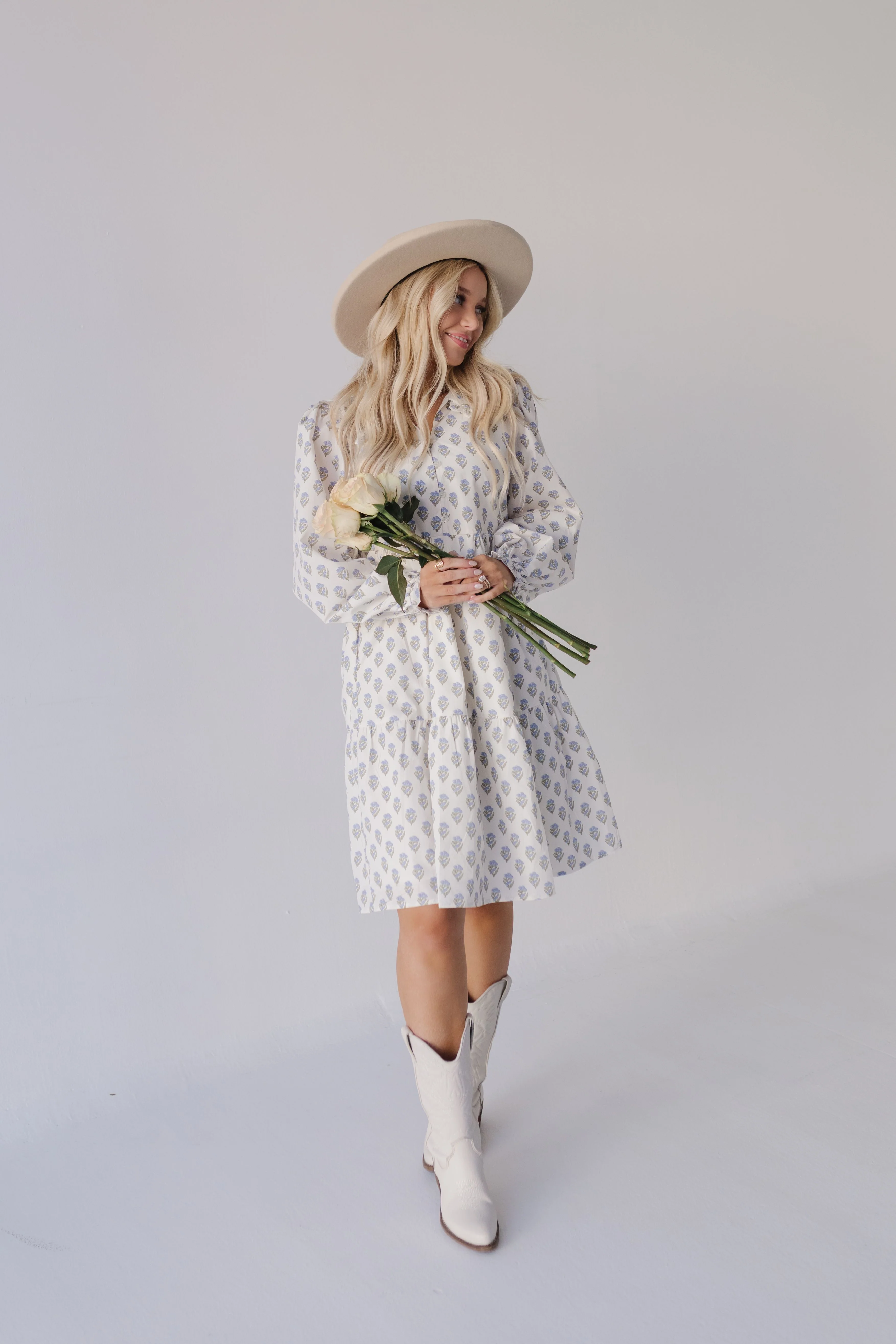 THE BROOKS FLORAL MIDI DRESS IN BLUE - Image 12