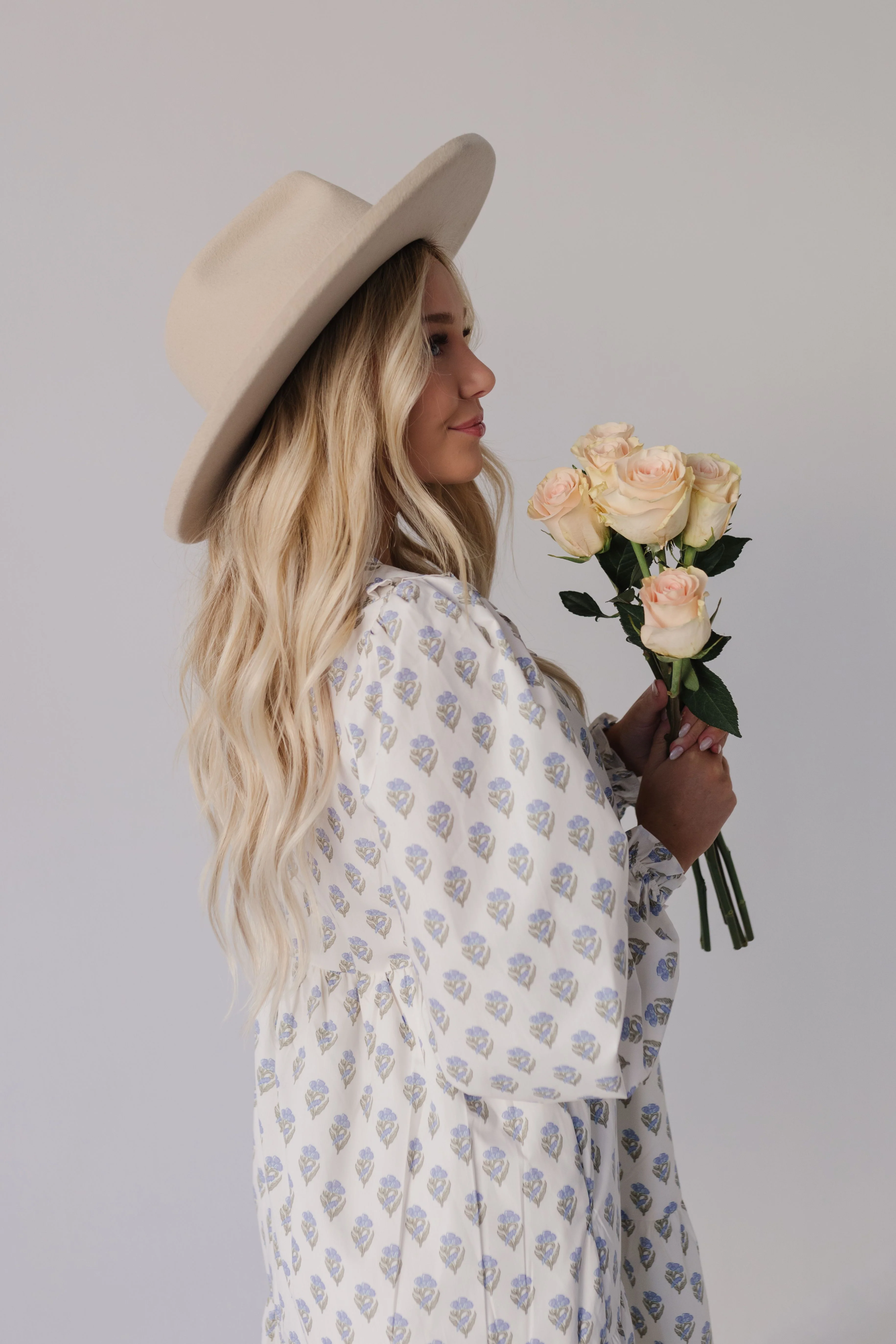 THE BROOKS FLORAL MIDI DRESS IN BLUE - Image 4