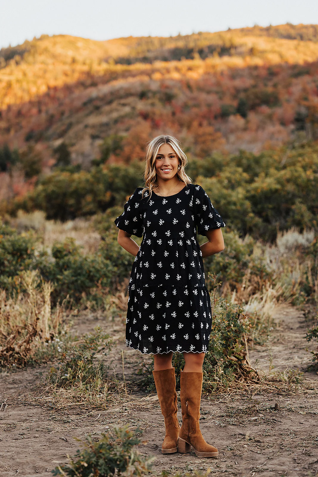 THE BRYLEE PUFF SLEEVE DRESS IN BLACK FLORAL - Image 6