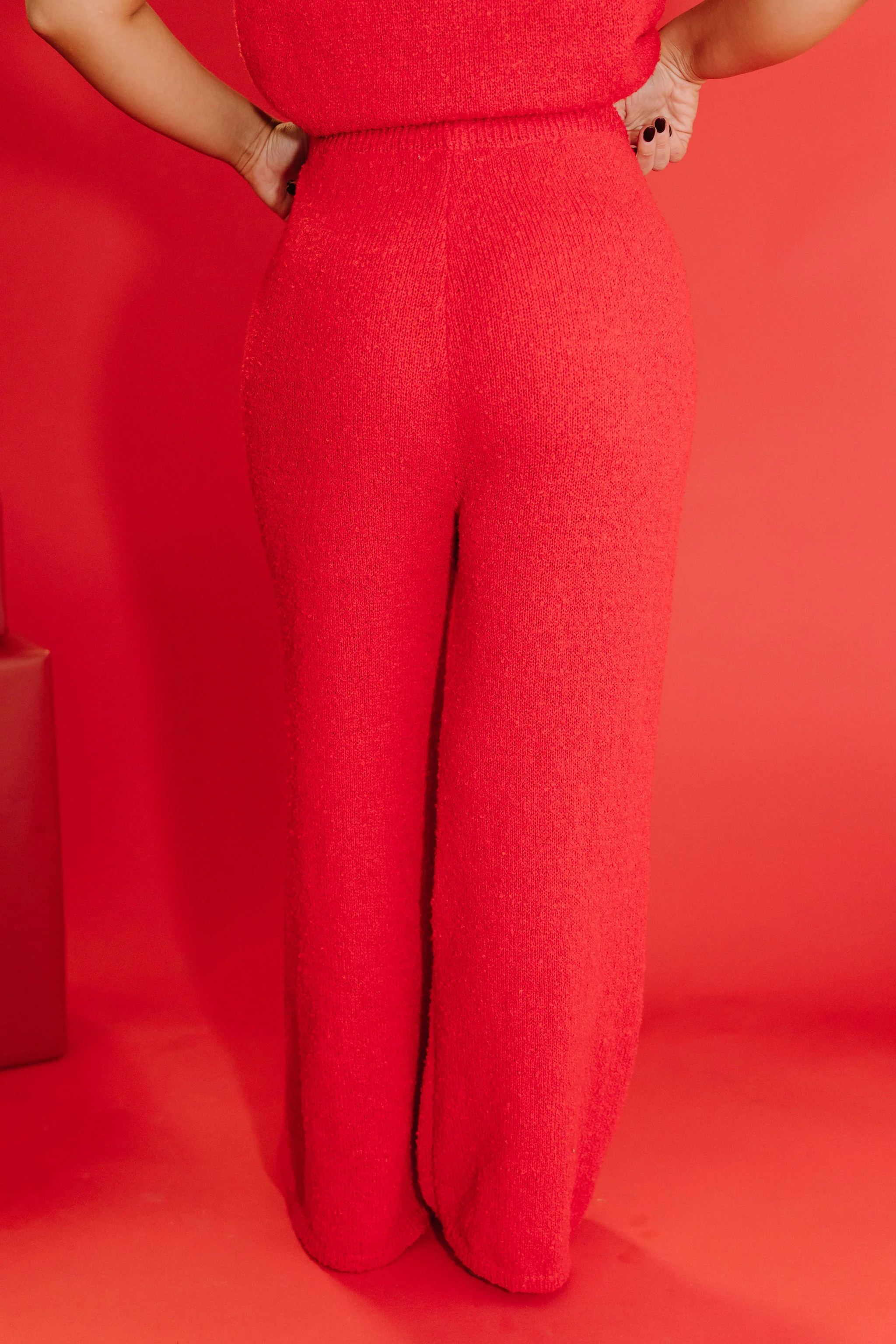 THE CAMDEN COZY KNIT SET IN RED - Image 6