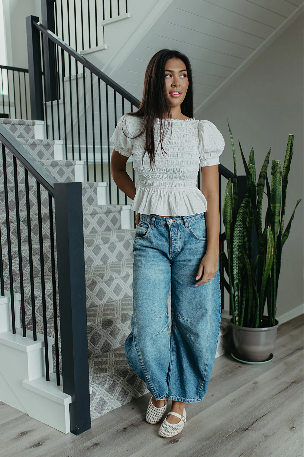 THE CAMILA PUFF SLEEVE SMOCKED TOP IN WHITE - Image 3