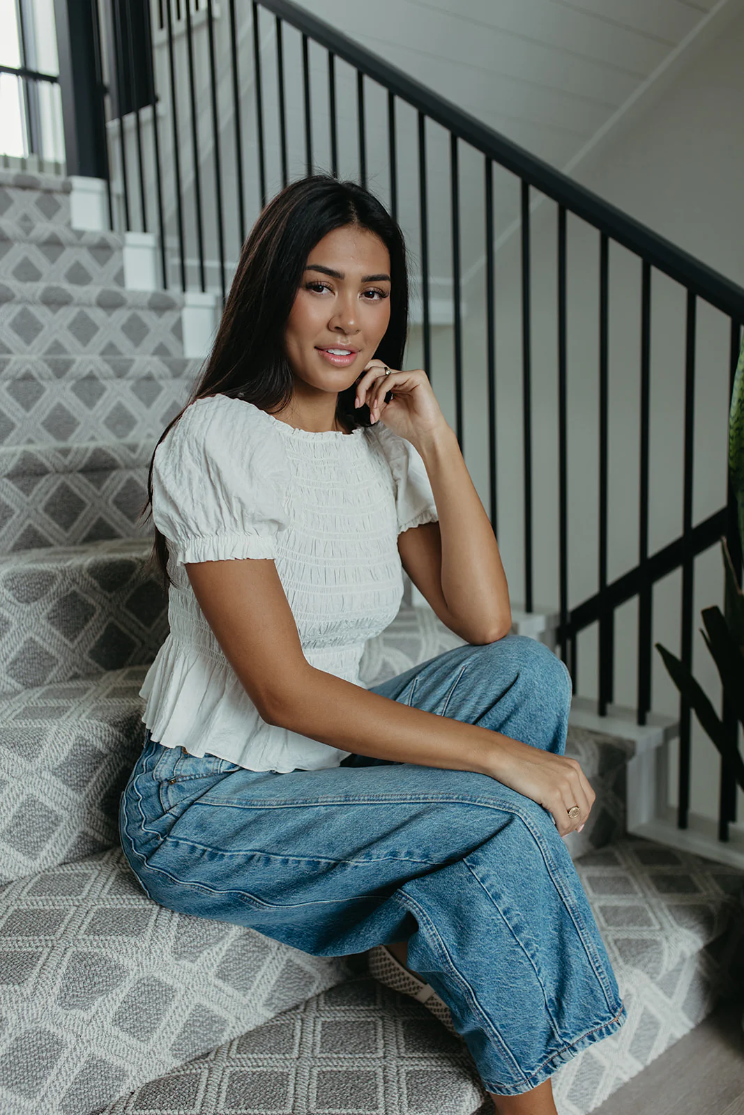 THE CAMILA PUFF SLEEVE SMOCKED TOP IN WHITE - Image 4