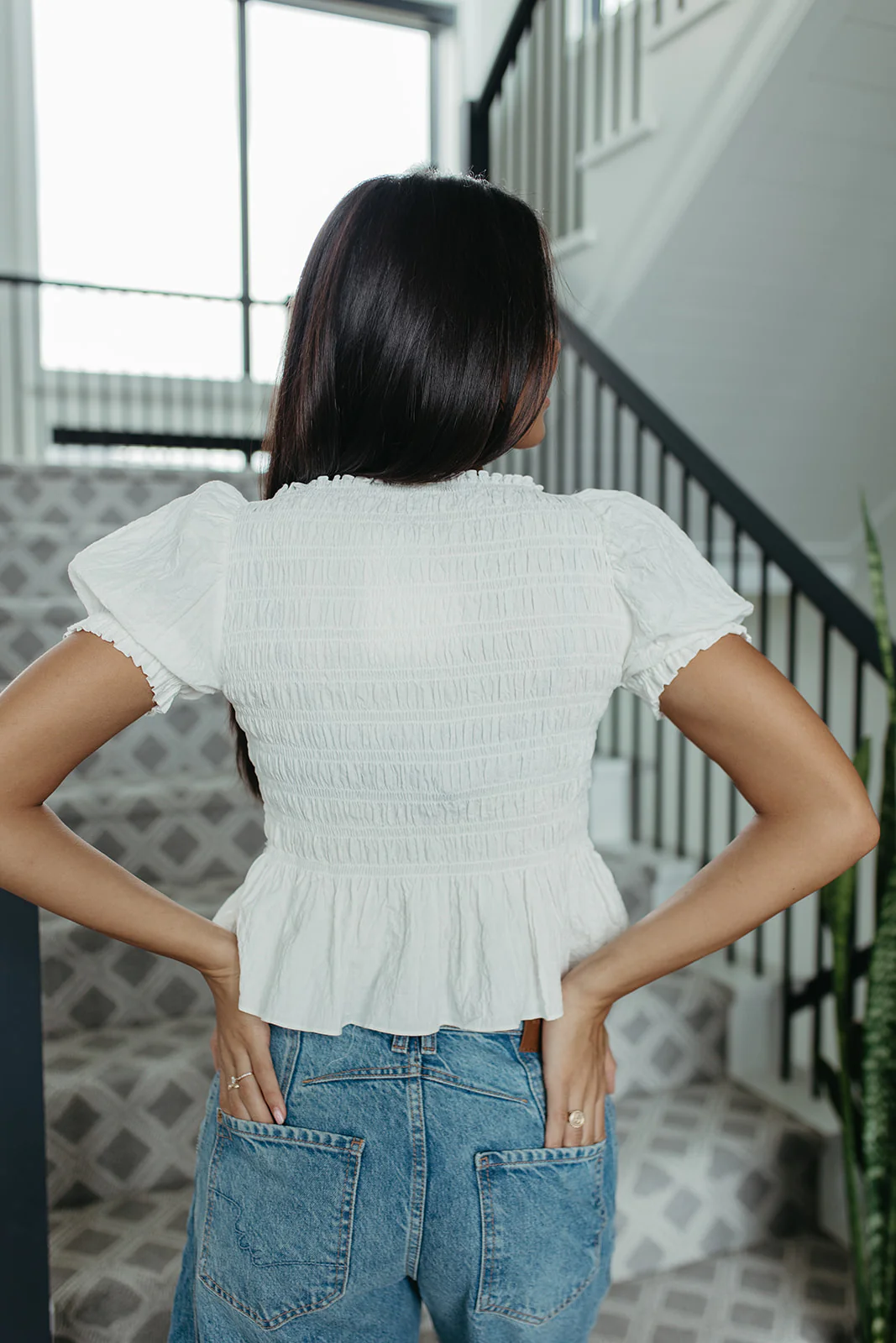 THE CAMILA PUFF SLEEVE SMOCKED TOP IN WHITE - Image 5