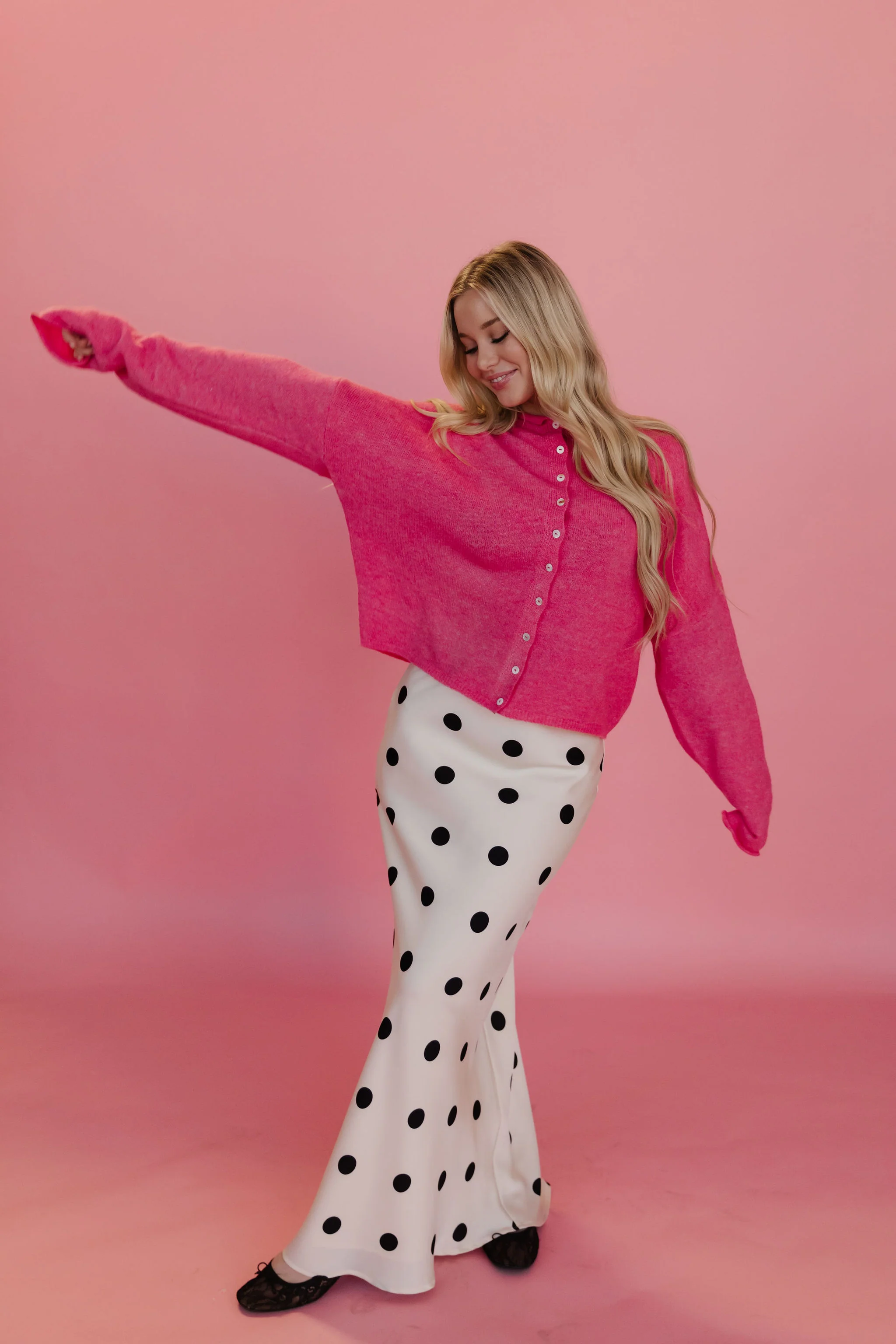 THE CAMPBELL CARDIGAN IN BUBBLEGUM - Image 3