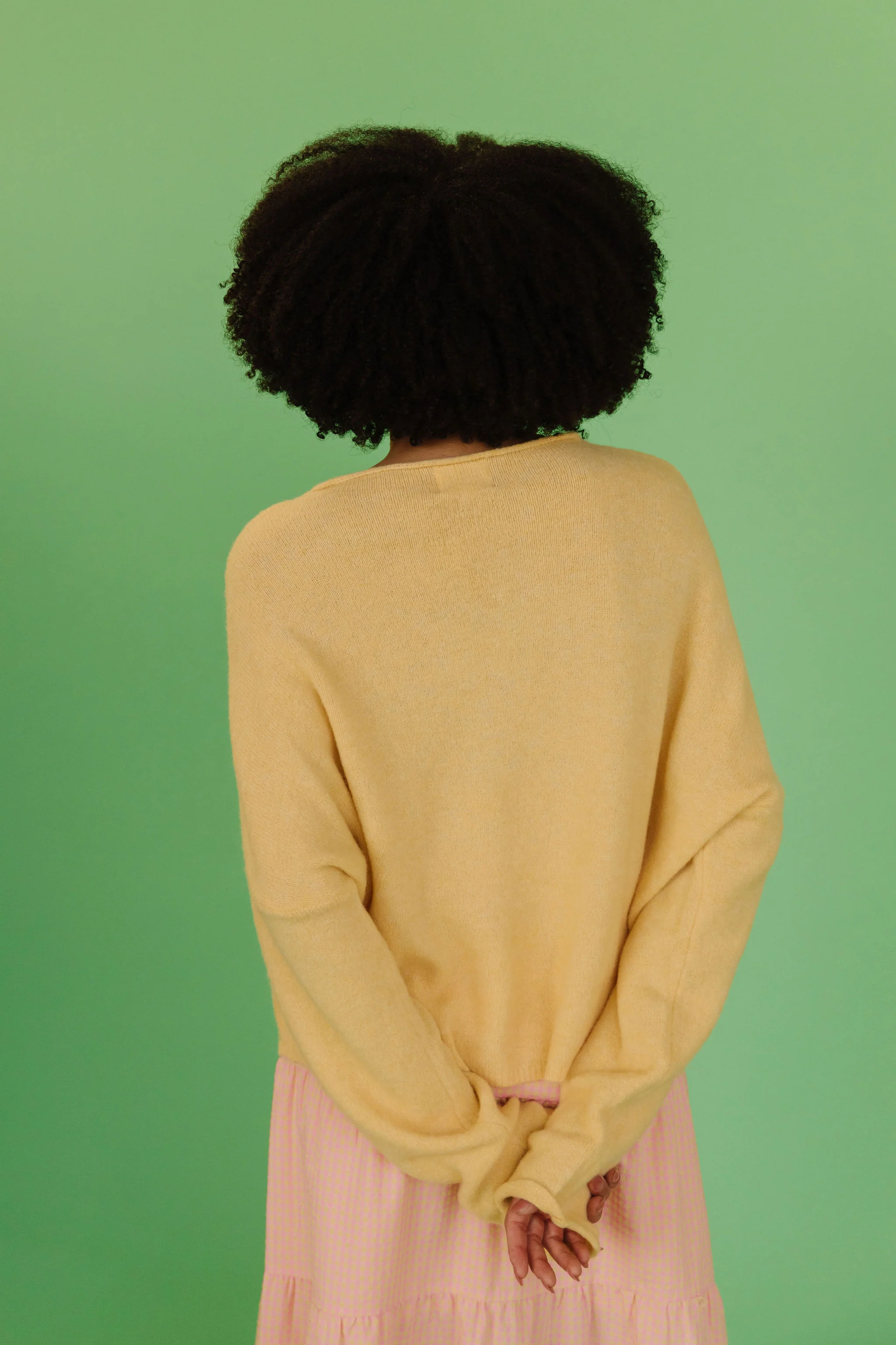 THE CAMPBELL CARDIGAN IN BUTTERCREAM YELLOW - Image 7