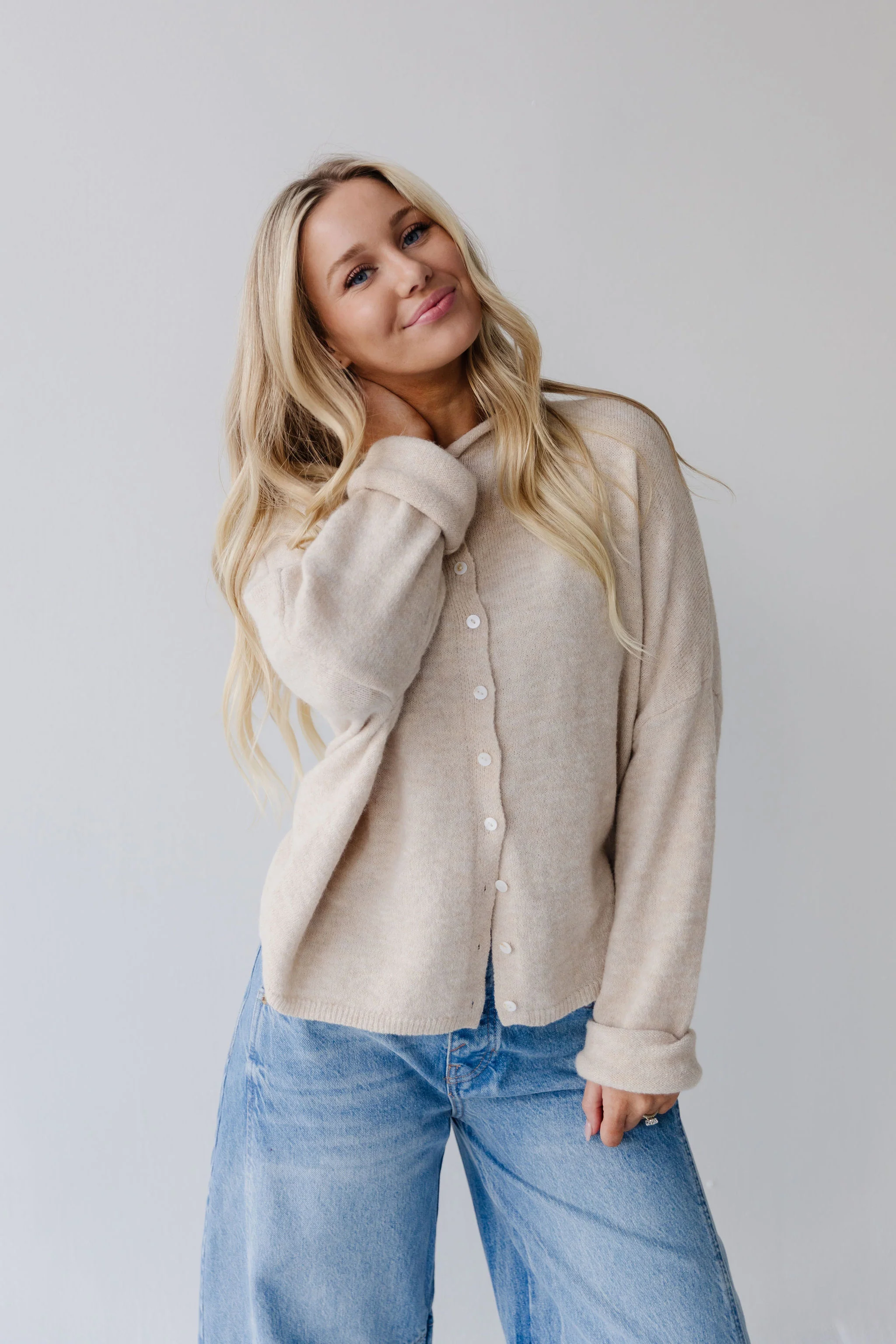 THE CAMPBELL CARDIGAN IN NATURAL - Image 8