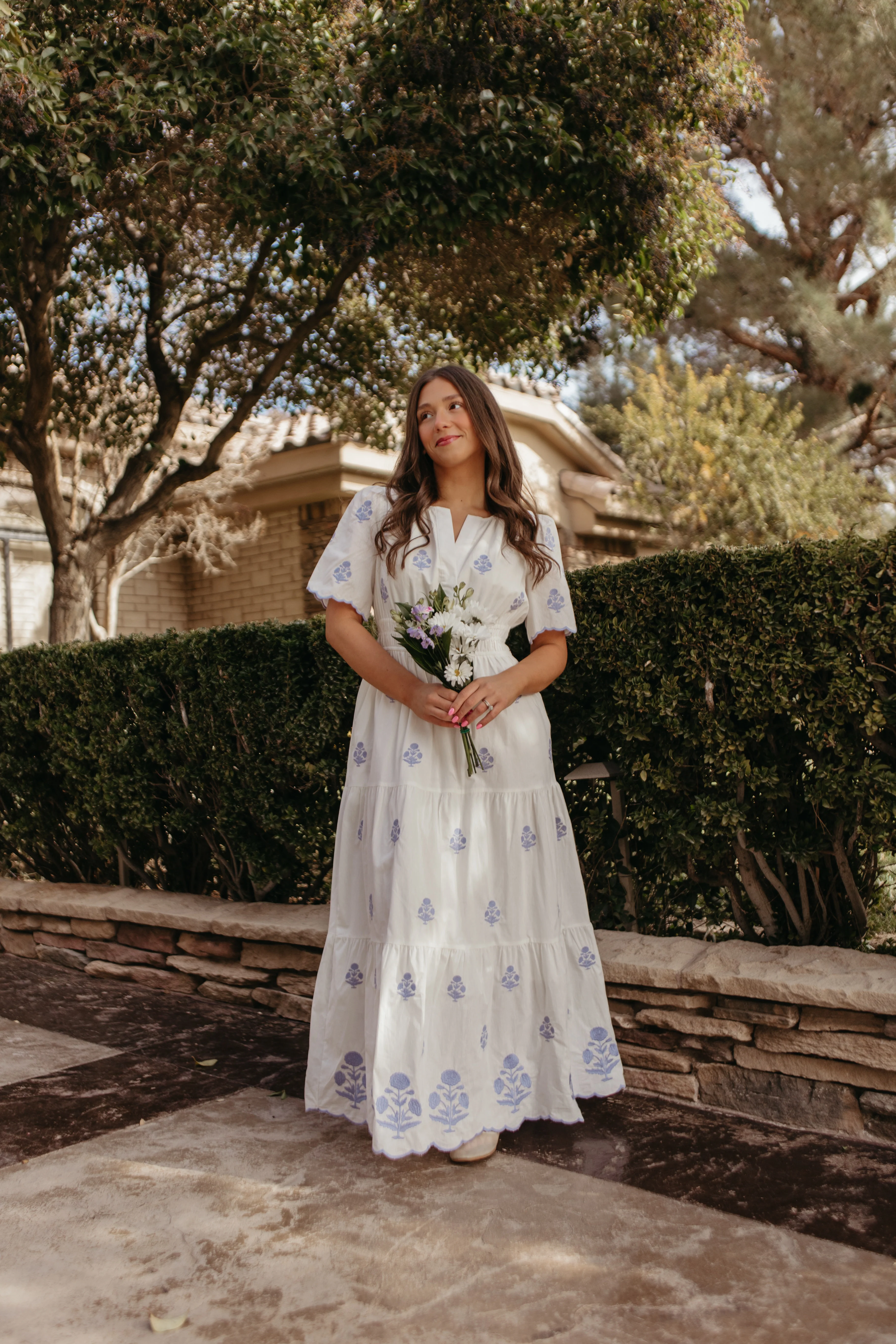 THE CAYLIE EMBROIDERED MAXI DRESS IN WHITE - Image 4