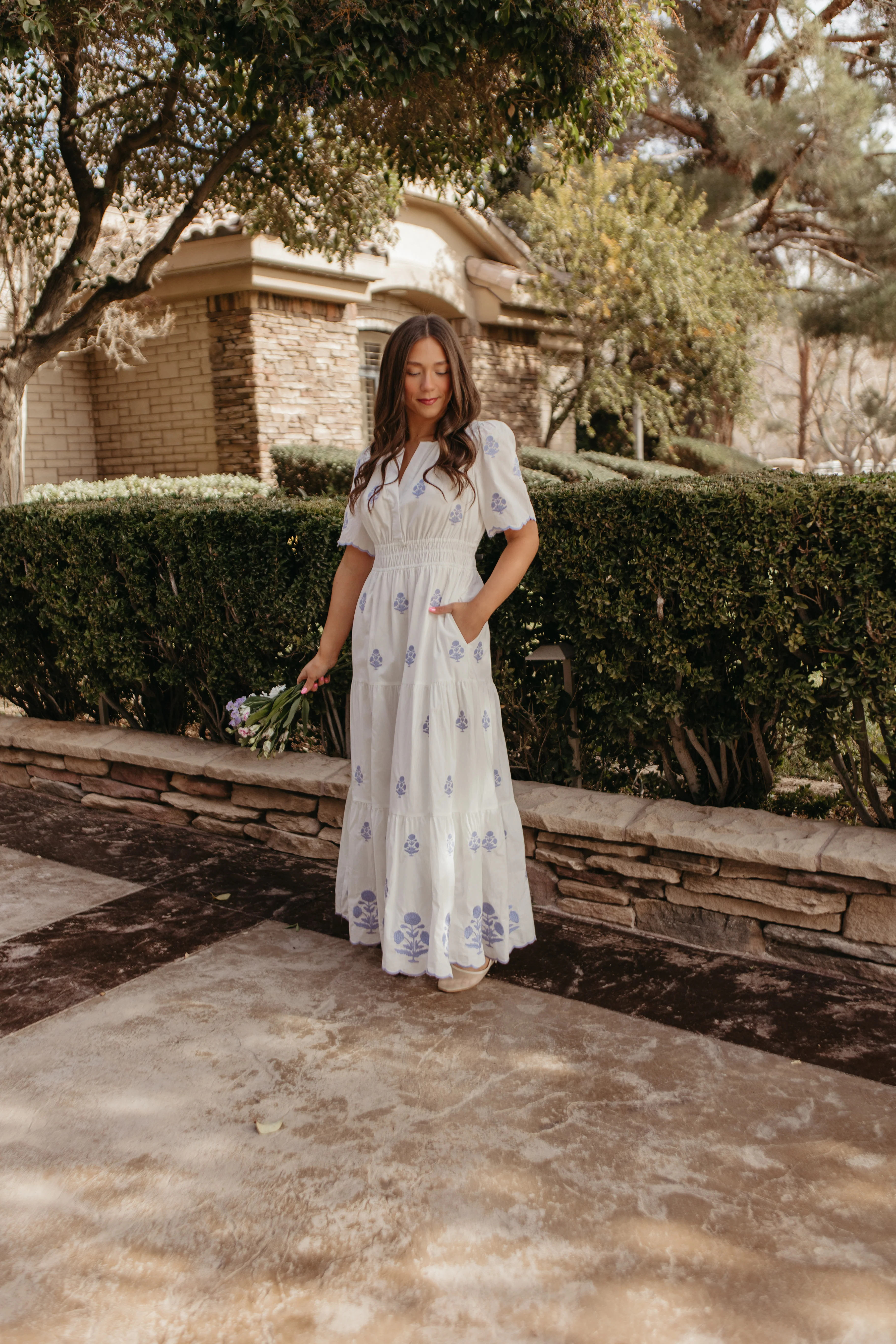 THE CAYLIE EMBROIDERED MAXI DRESS IN WHITE - Image 5