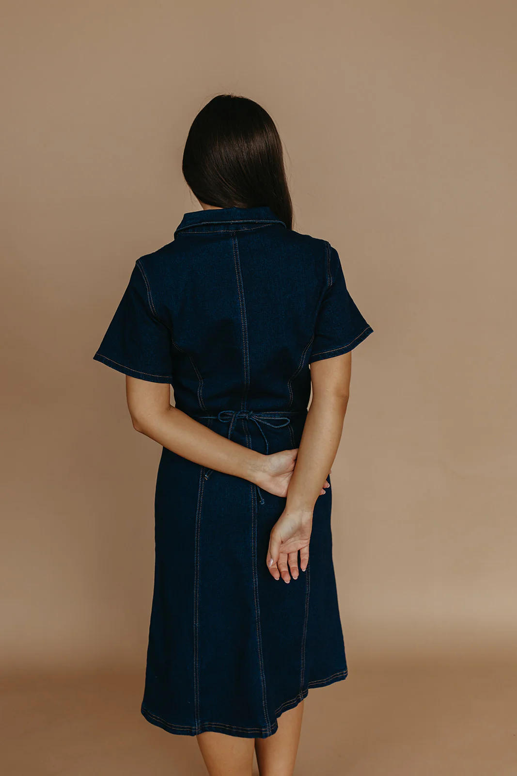 THE CEECEE BUTTON UP DENIM IN DARK DENIM - Image 5