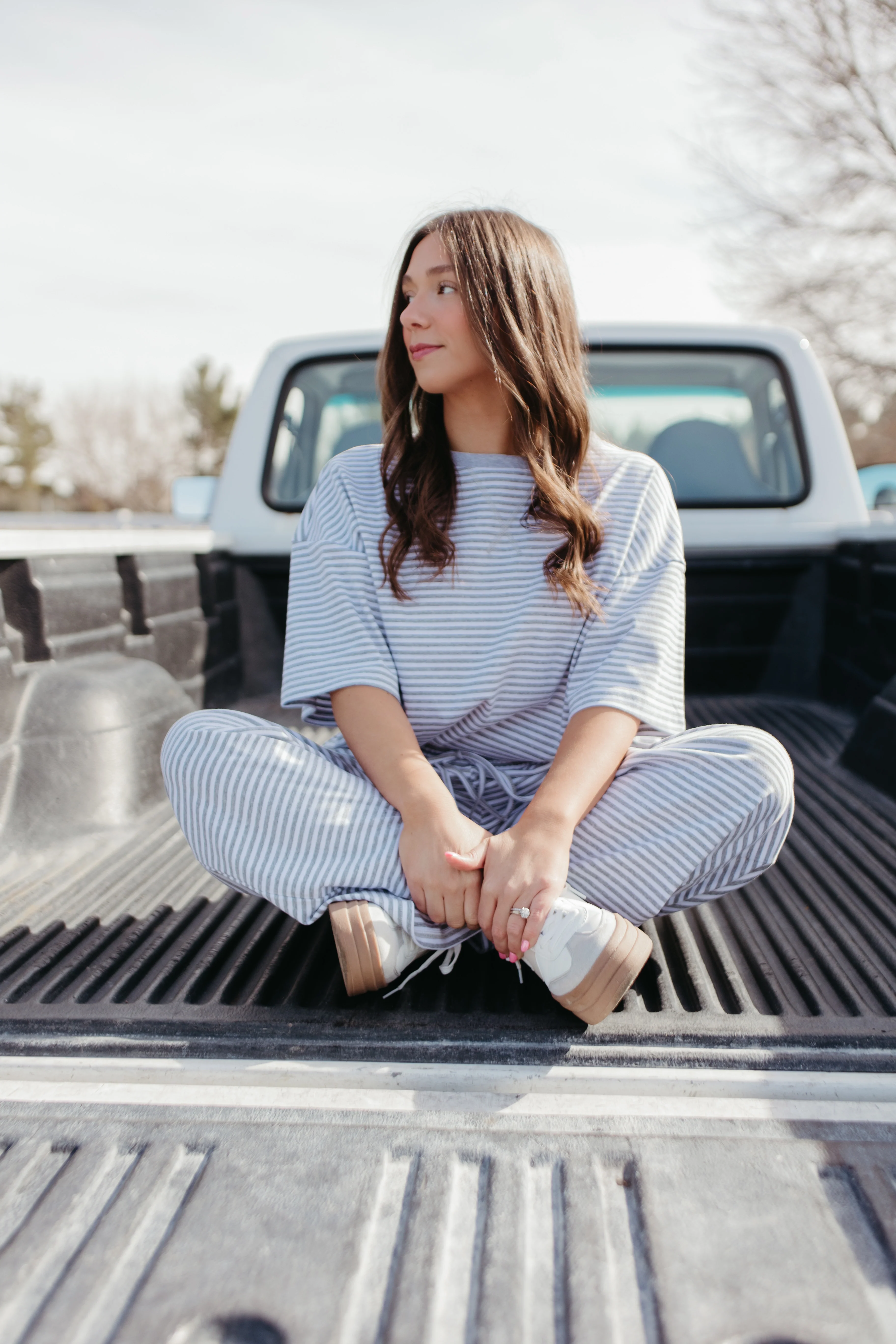 THE CHARITY STRIPED SET IN HEATHER GREY AND WHITE - Image 2