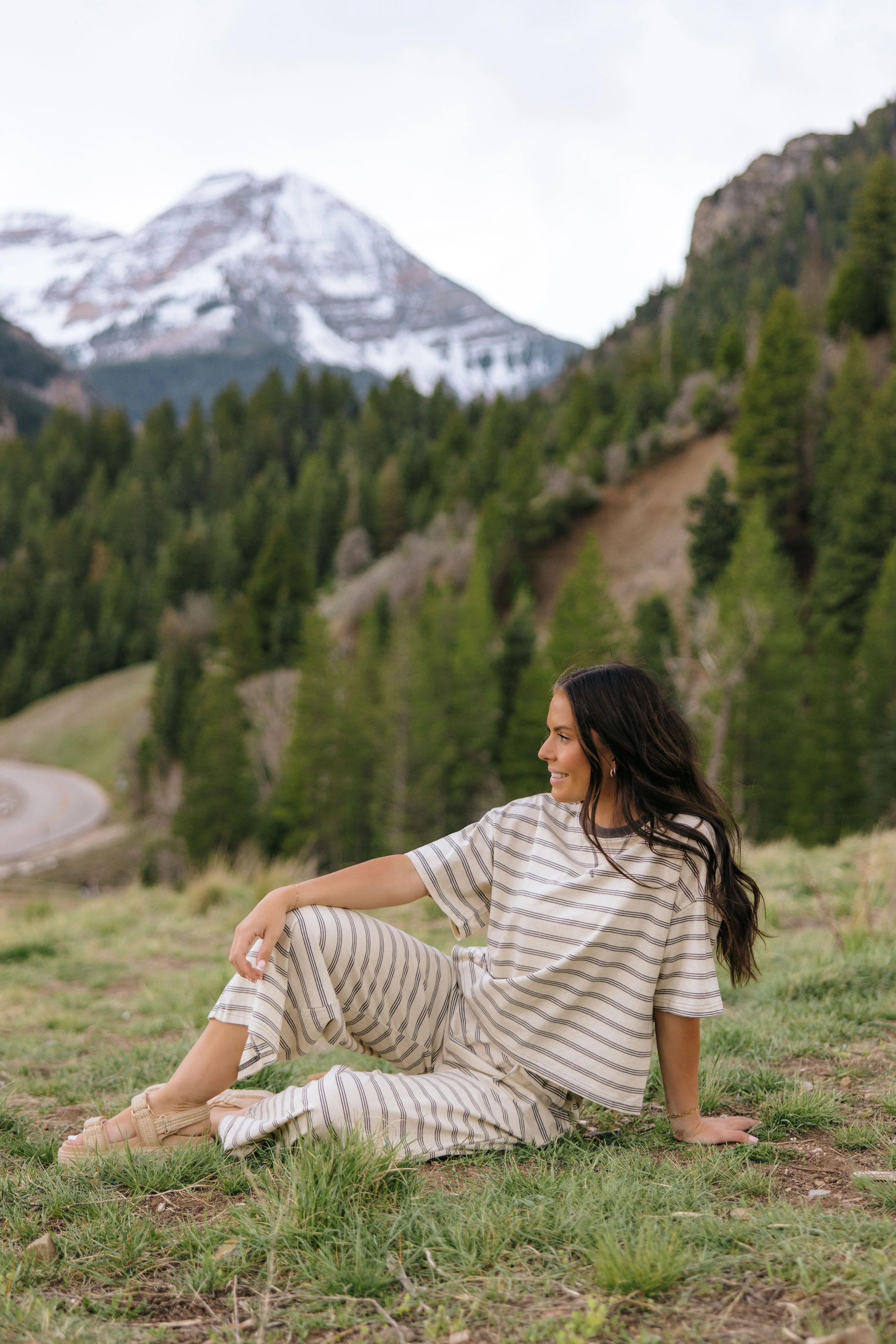 THE CHARITY STRIPED SET IN OAT AND BROWN - Image 4
