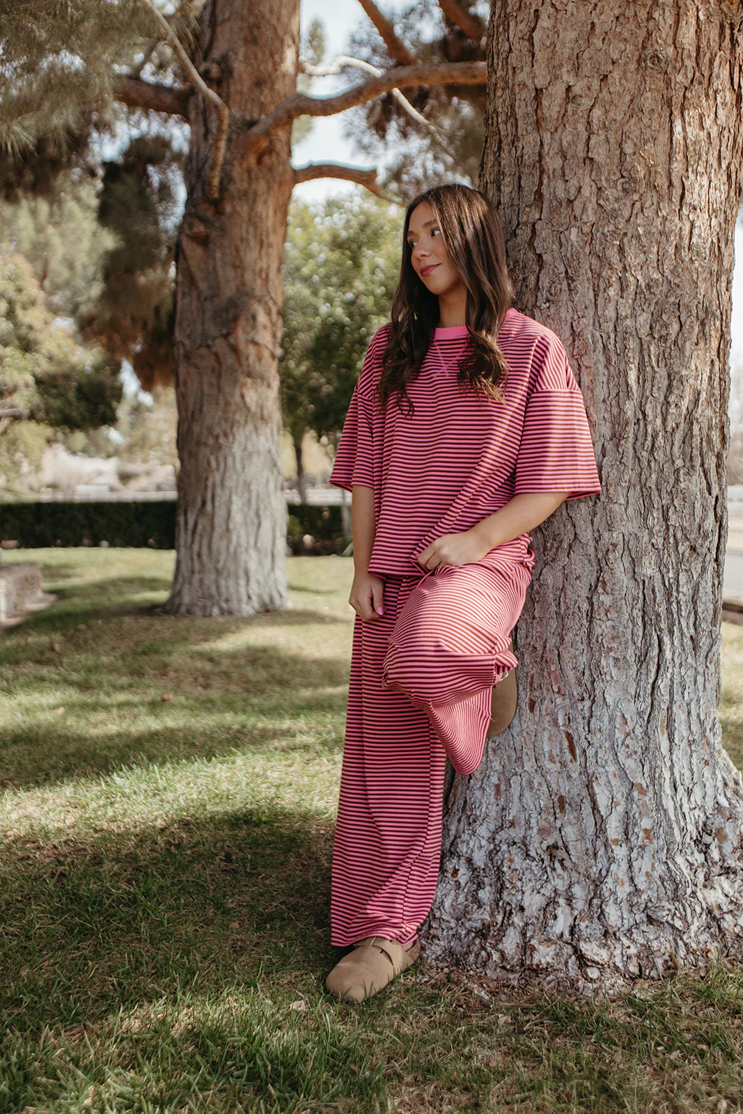THE CHARITY STRIPED SET IN PINK AND BROWN - Image 3