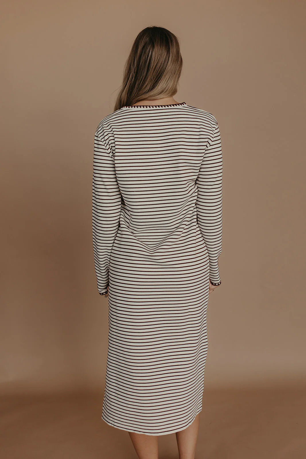THE CORALEE STRIPED STITCH KNIT DRESS IN CREAM - Image 7