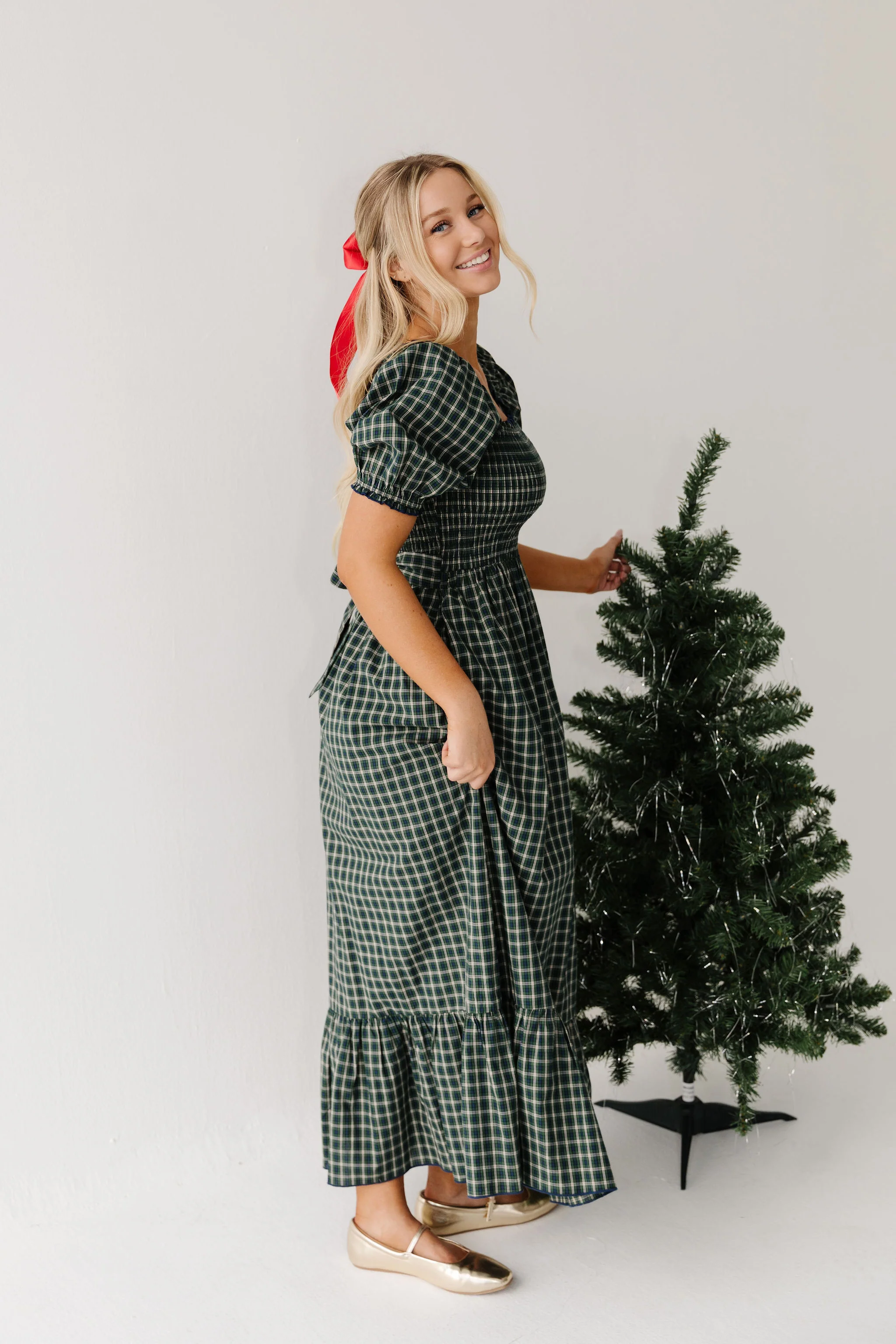 THE DARCI MARIE DRESS IN HUNTER BY PINK DESERT - Image 4