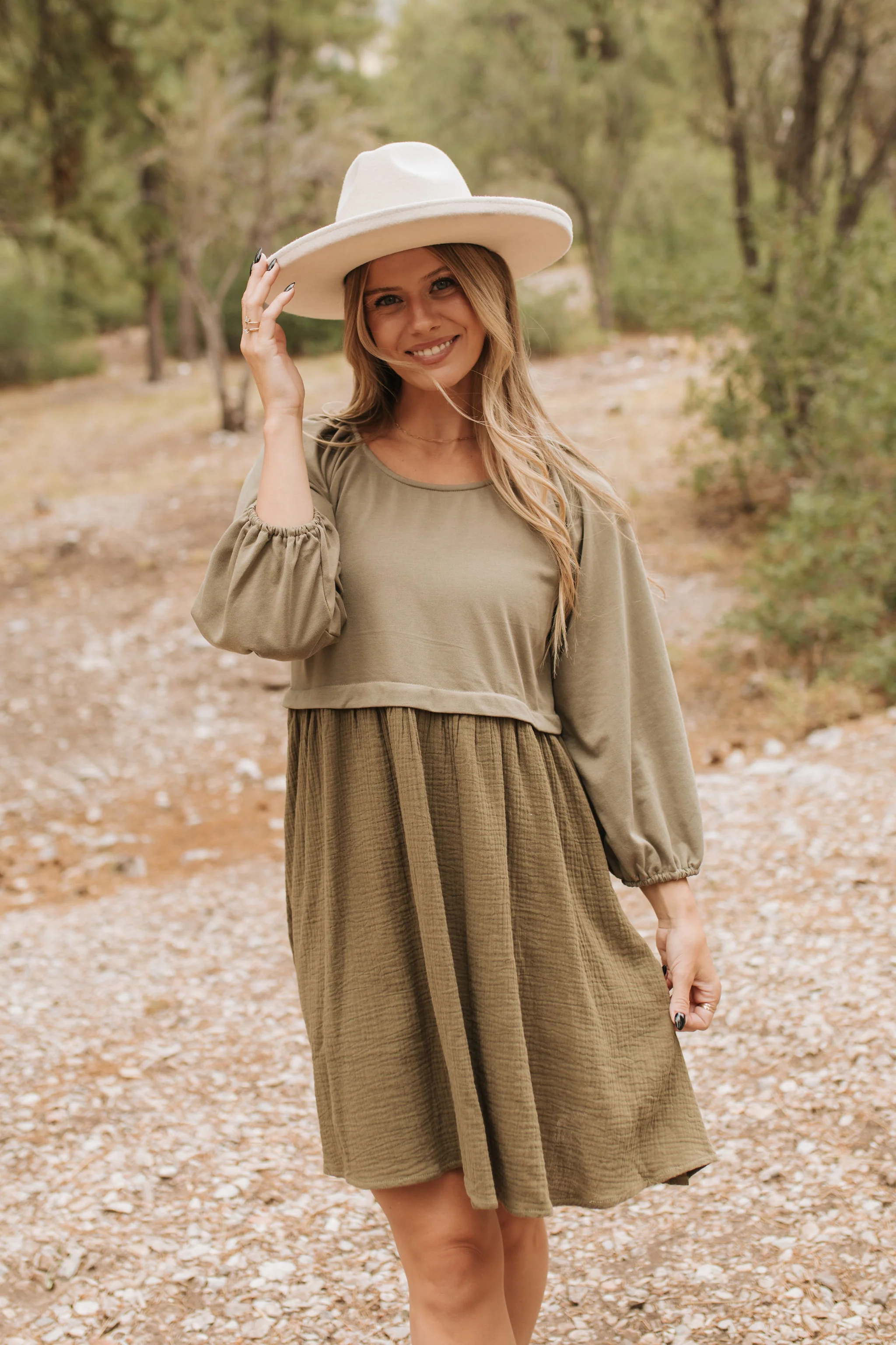 THE DAVEY SWEATSHIRT DRESS IN OLIVE - Image 3