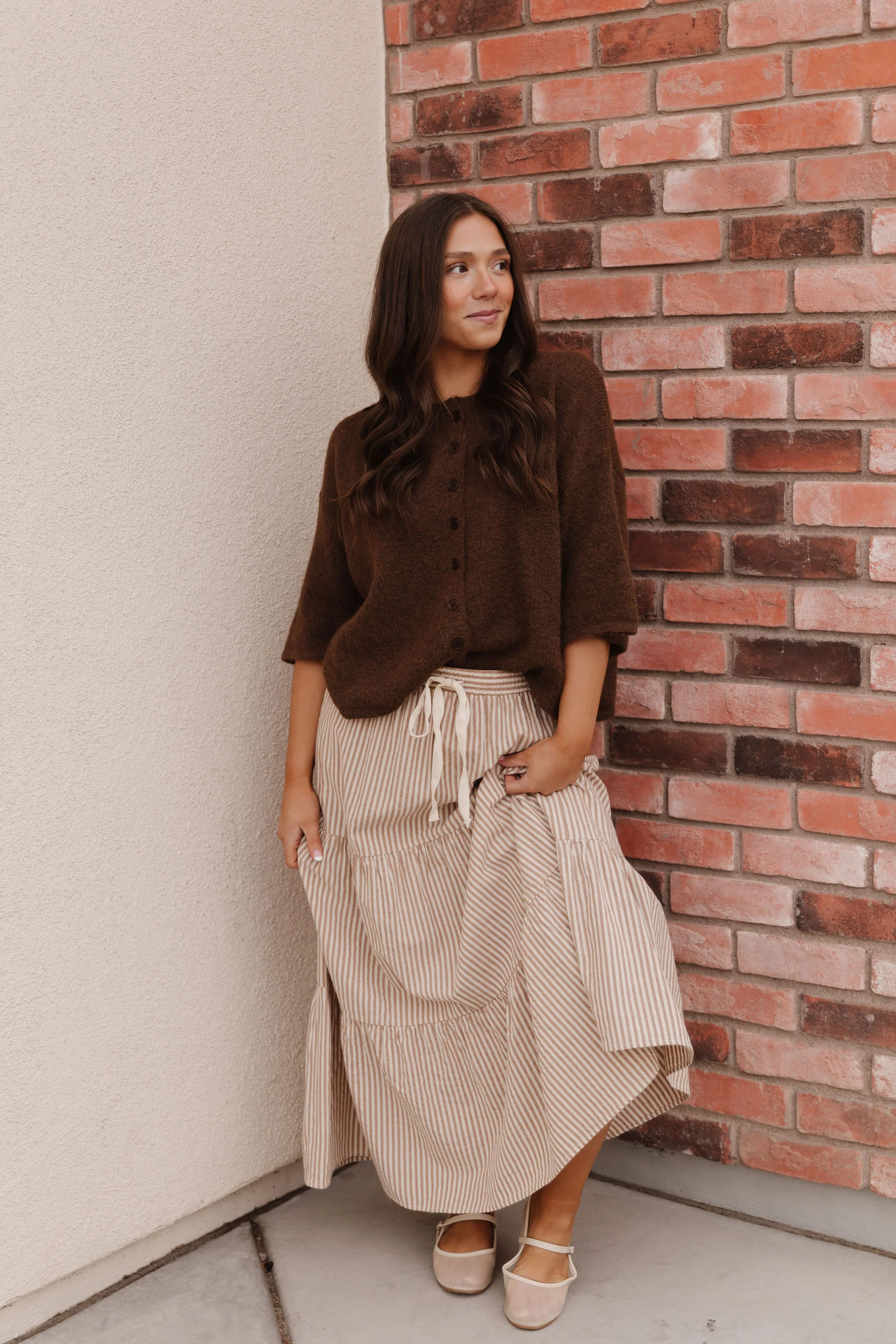 THE DELILAH STRIPED SKIRT IN TAUPE - Image 5