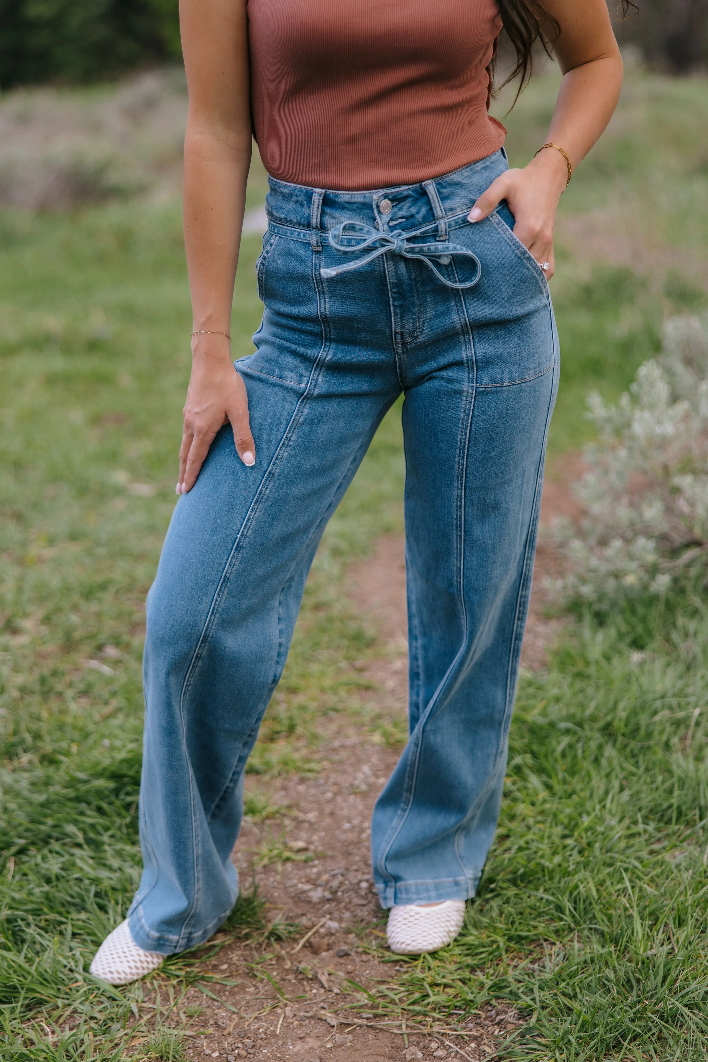 THE ELOWEN HIGH RISE WIDE LEG JEAN - Image 3