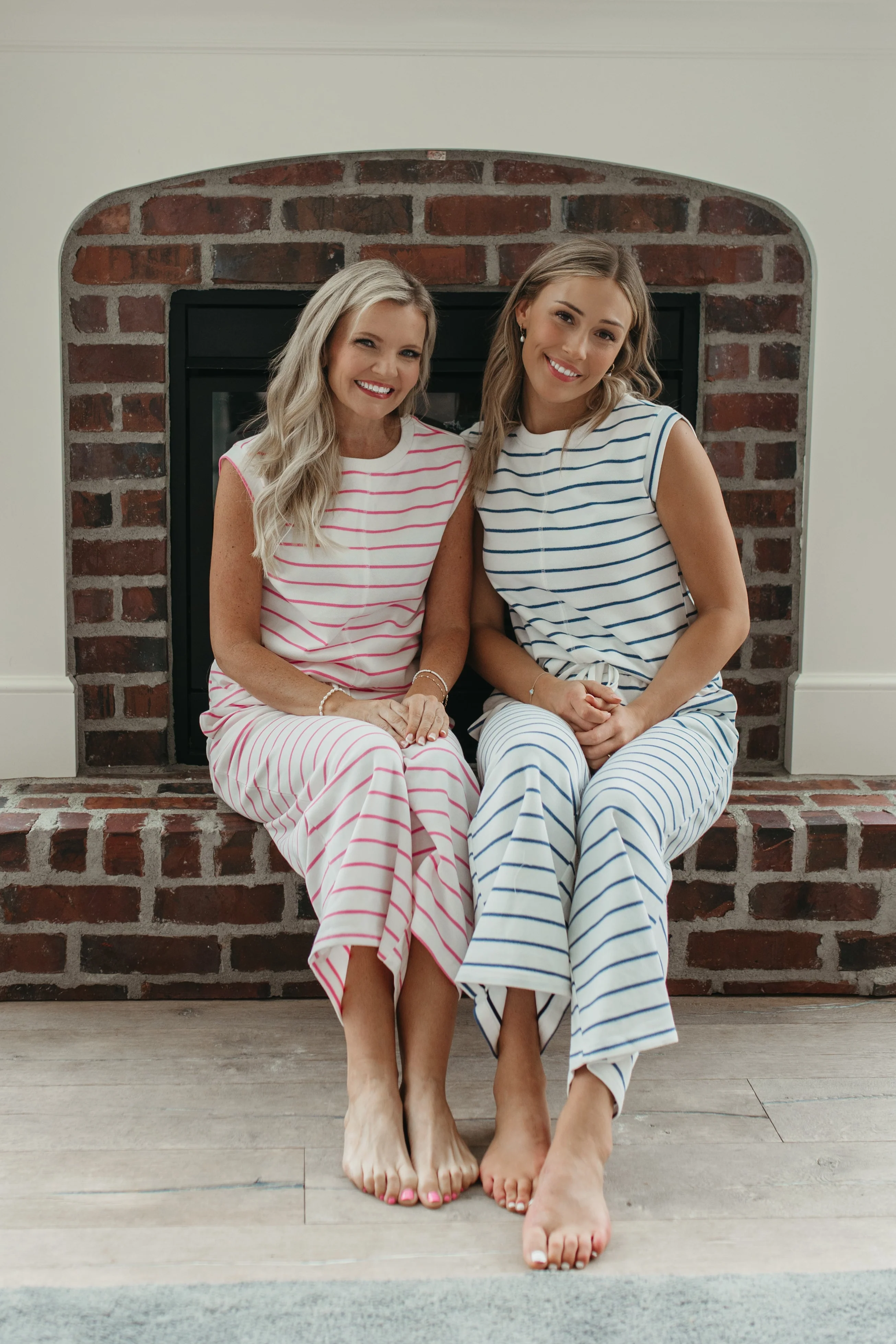 THE ELSIE STRIPED SHORT SLEEVE SET IN PINK - Image 6